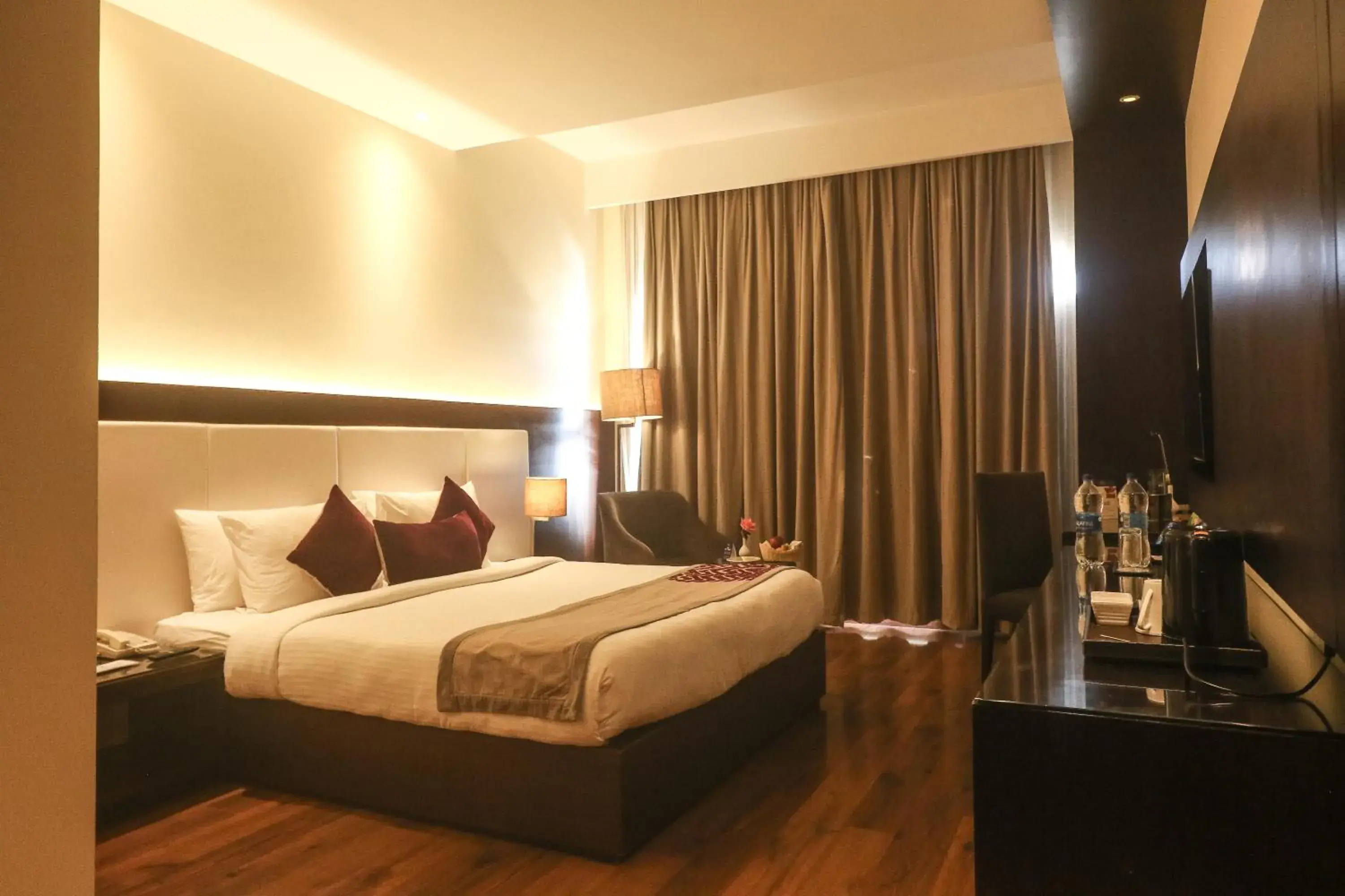 Bed in Marigold Sarovar Portico Shimla