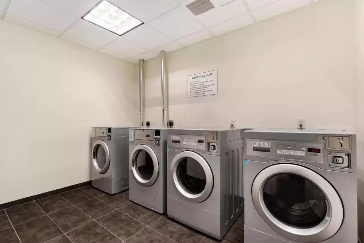 laundry, Bathroom in Sleep Inn Lancaster Dallas South