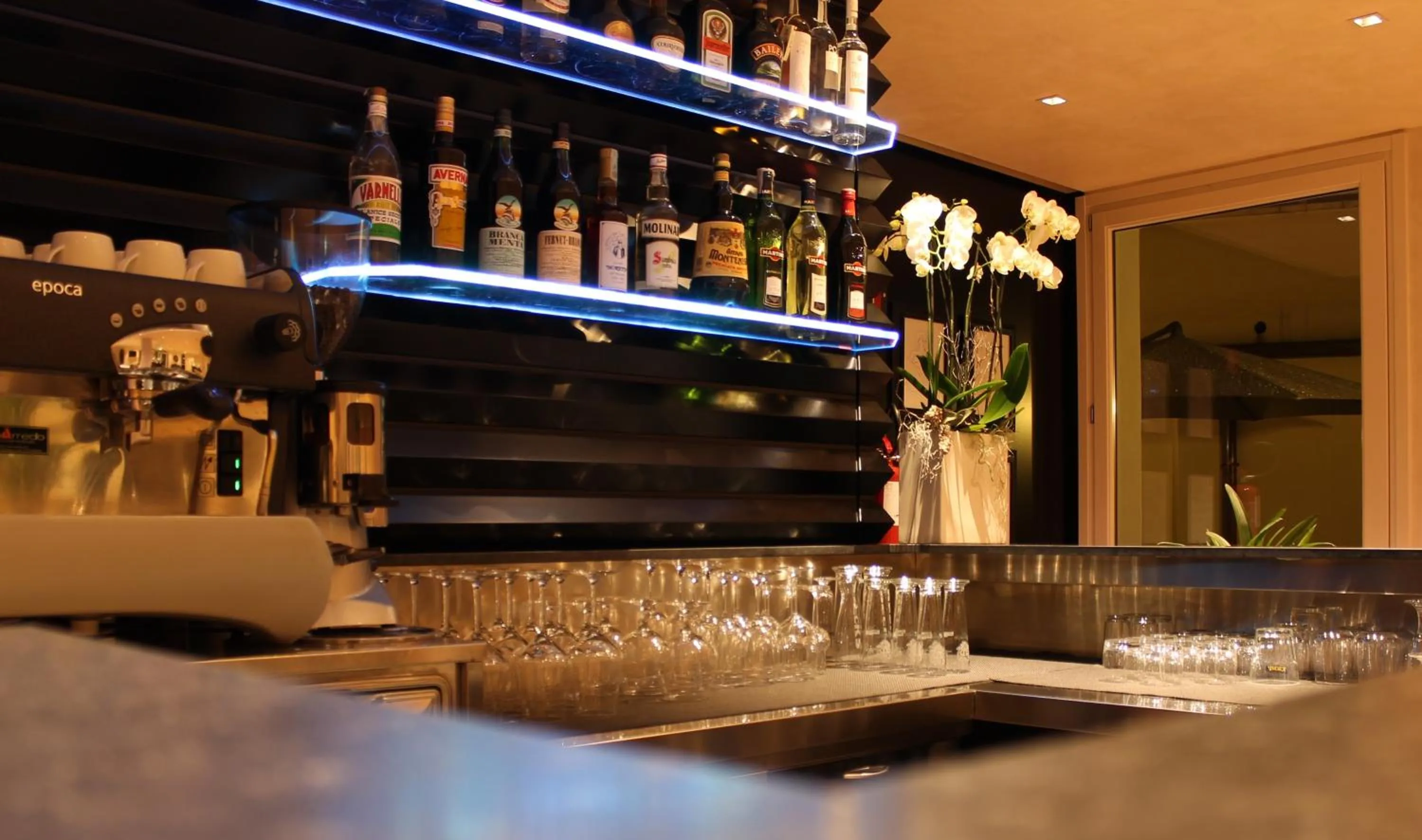 Lounge or bar in Siri Hotel