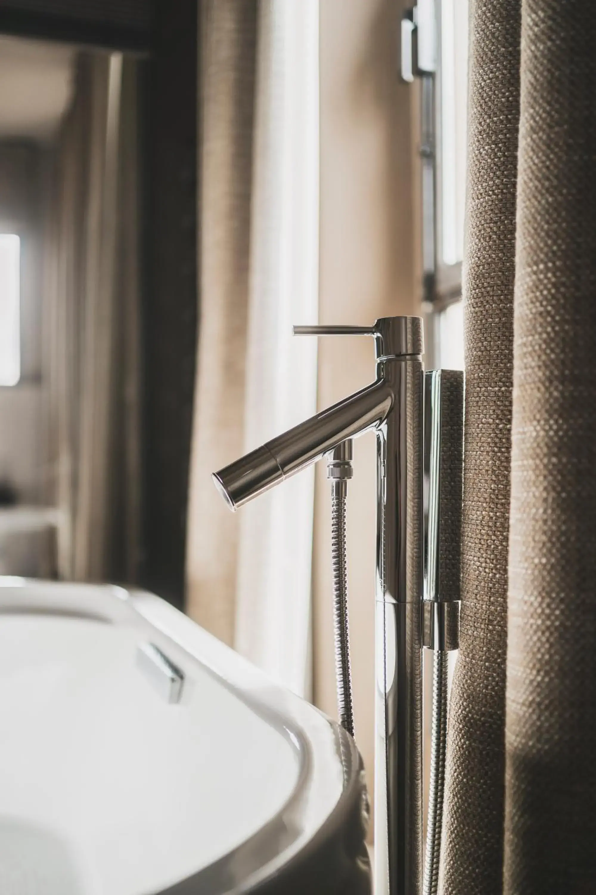 Bath, Bathroom in Les Lodges Sainte-Victoire Hotel & Spa