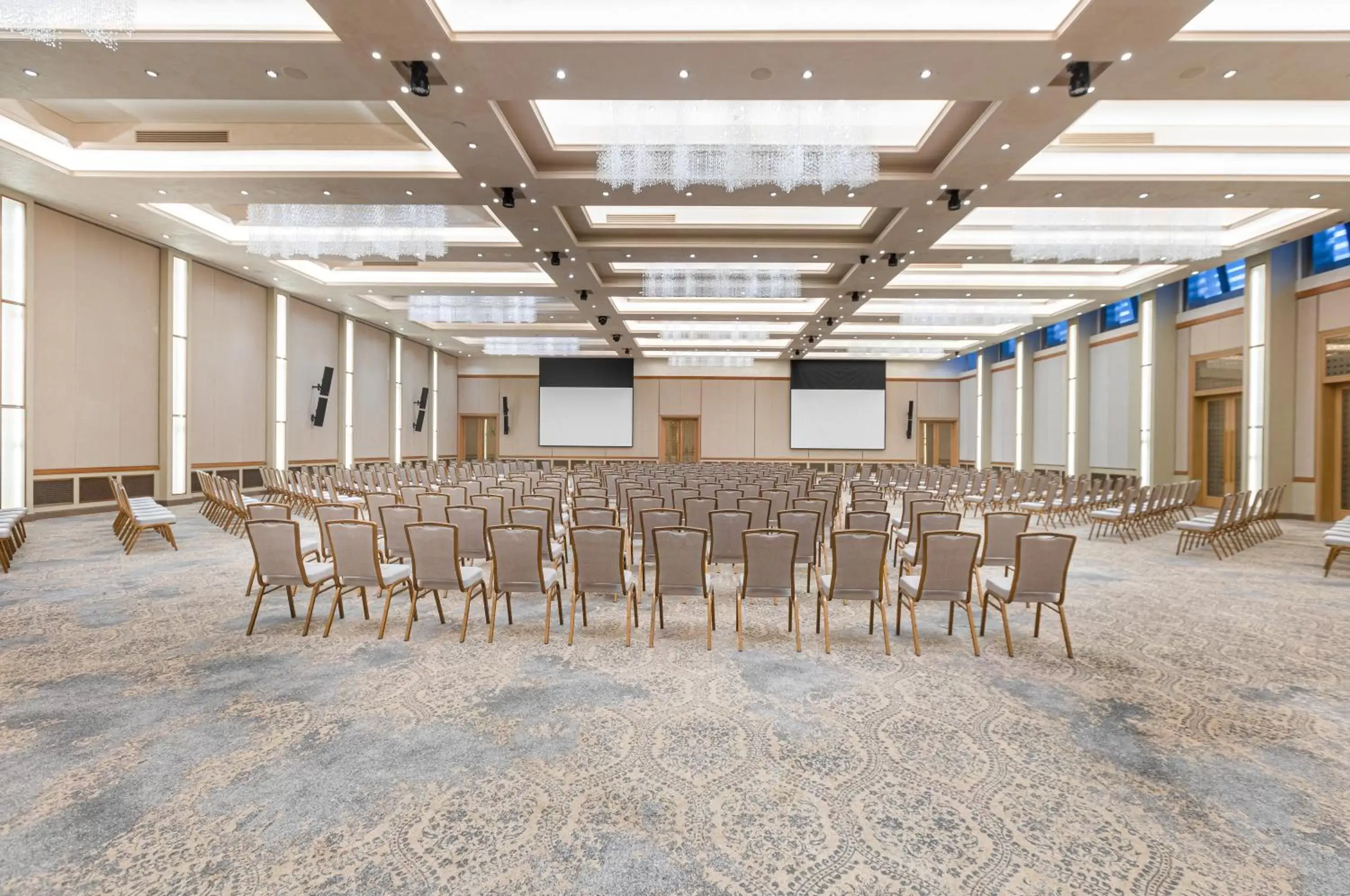 Meeting/conference room in Kempinski Hotel Amman