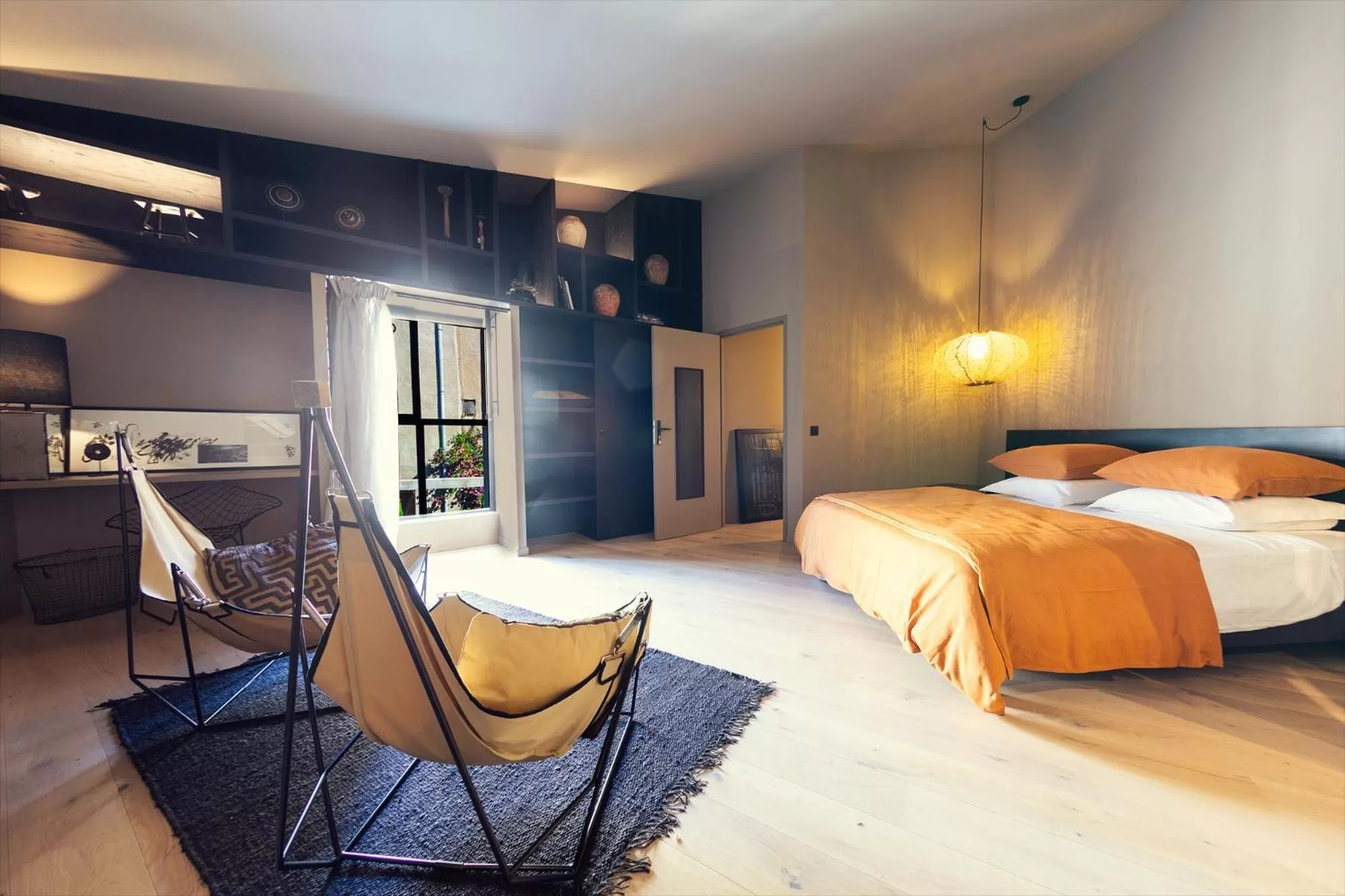 Photo of the whole room in El pati