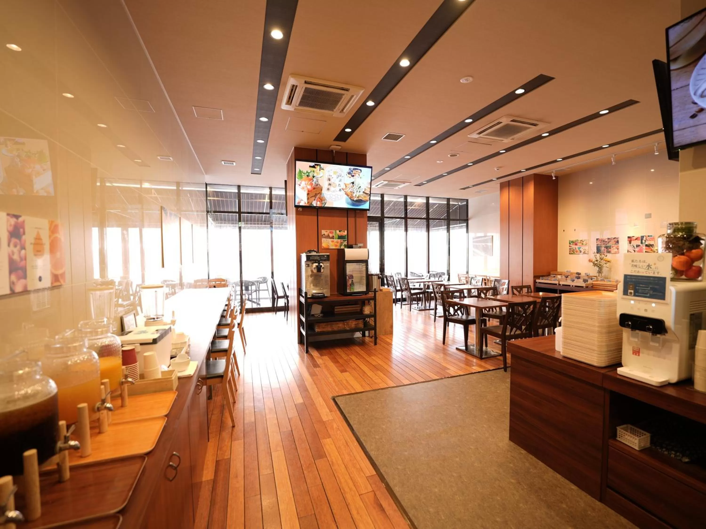 Restaurant/places to eat in The BREAKFAST HOTEL Fukuoka Nakasu