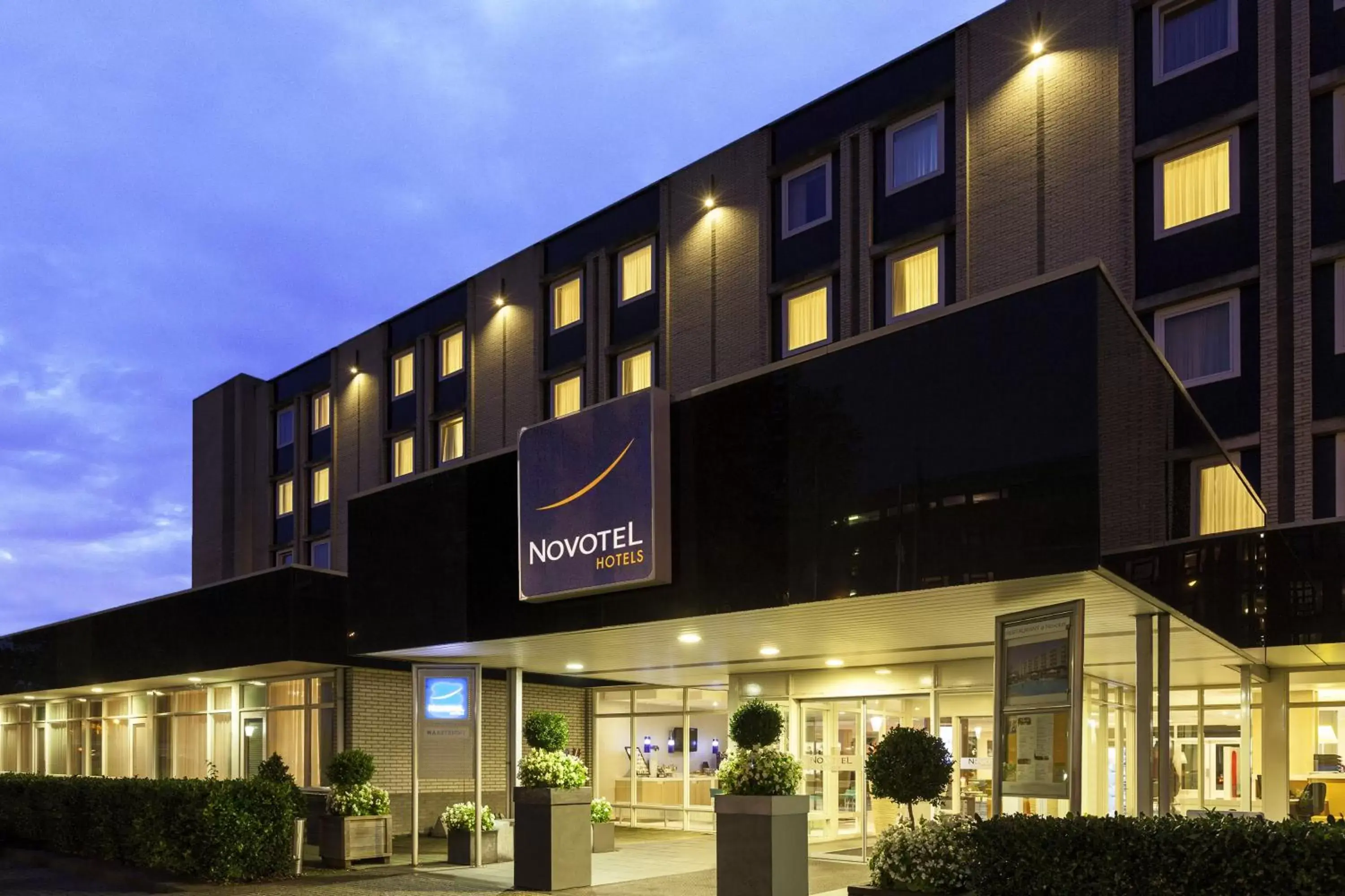 Area and facilities, Property Building in Novotel Maastricht