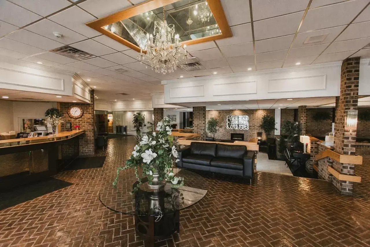 Lobby or reception in Altoona Grand Hotel Lobby or reception in Altoona Grand Hotel