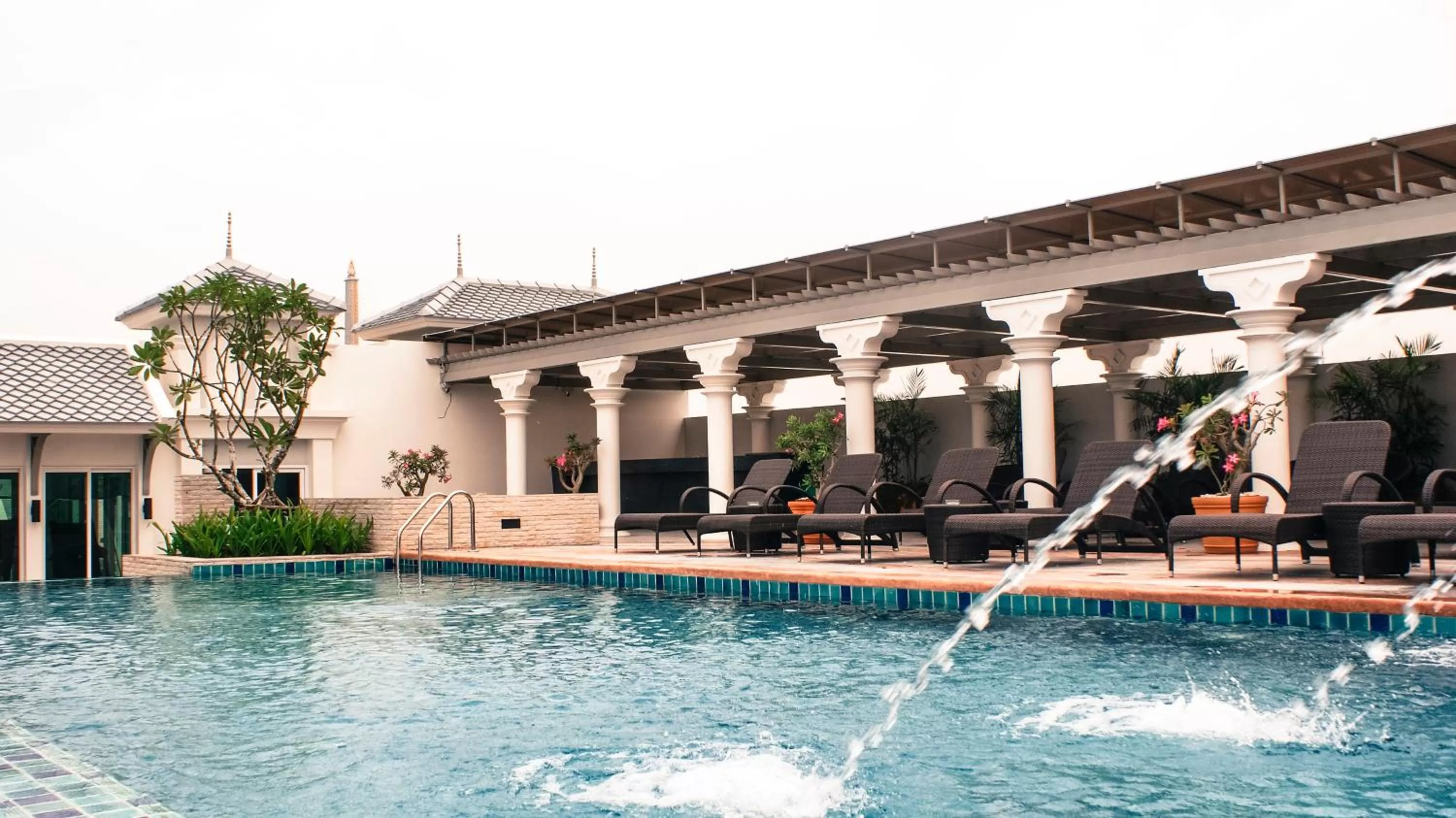 Swimming pool in Chillax Resort