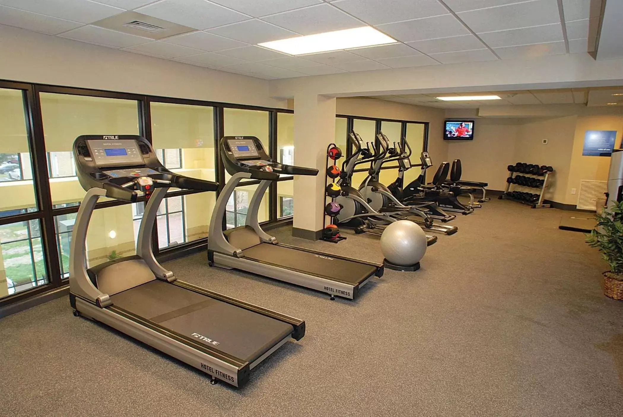 Fitness centre/facilities, Fitness Center/Facilities in Hampton Inn & Suites Chesapeake-Battlefield Boulevard