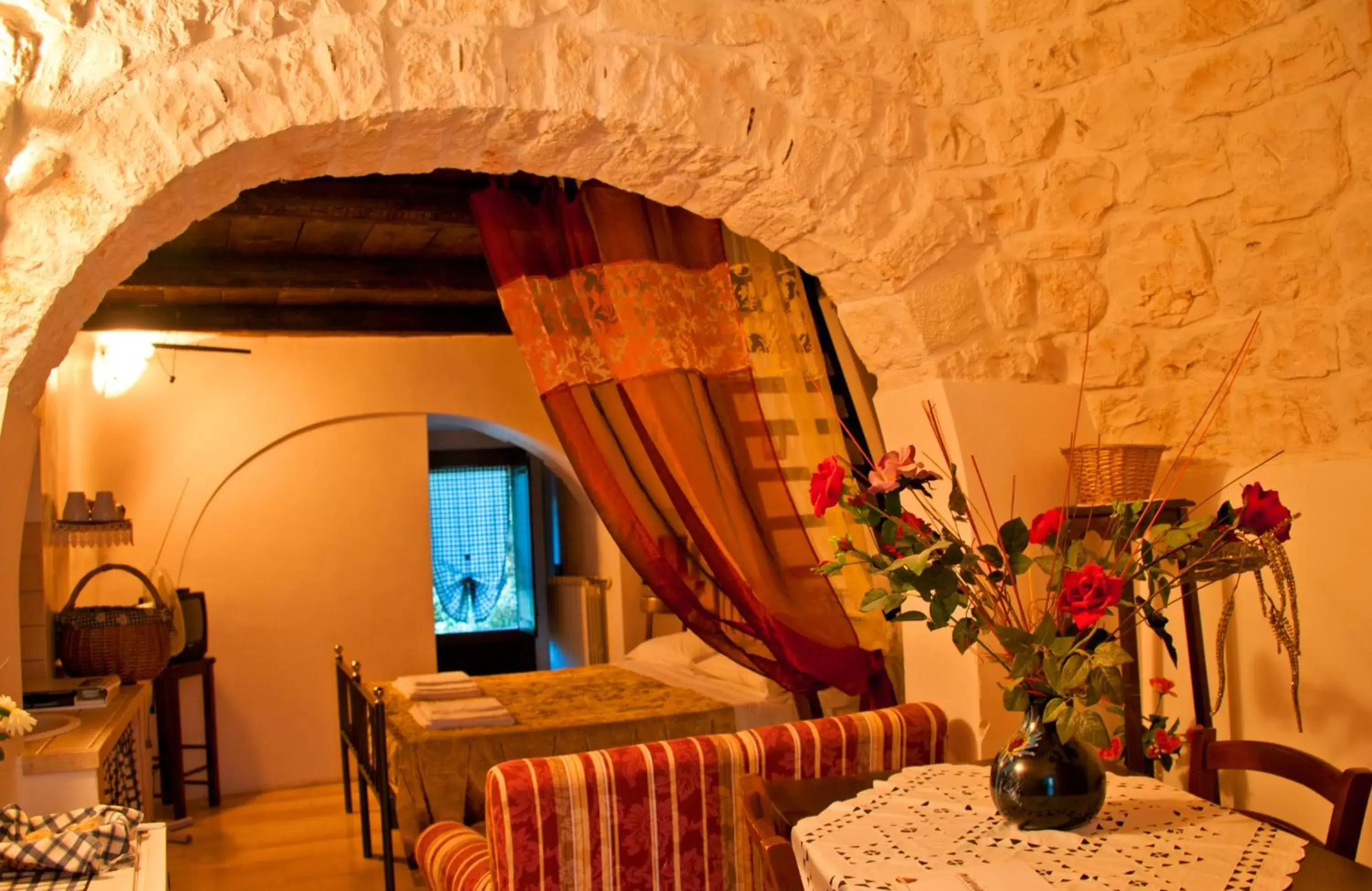 Photo of the whole room in Giardino Dei Trulli