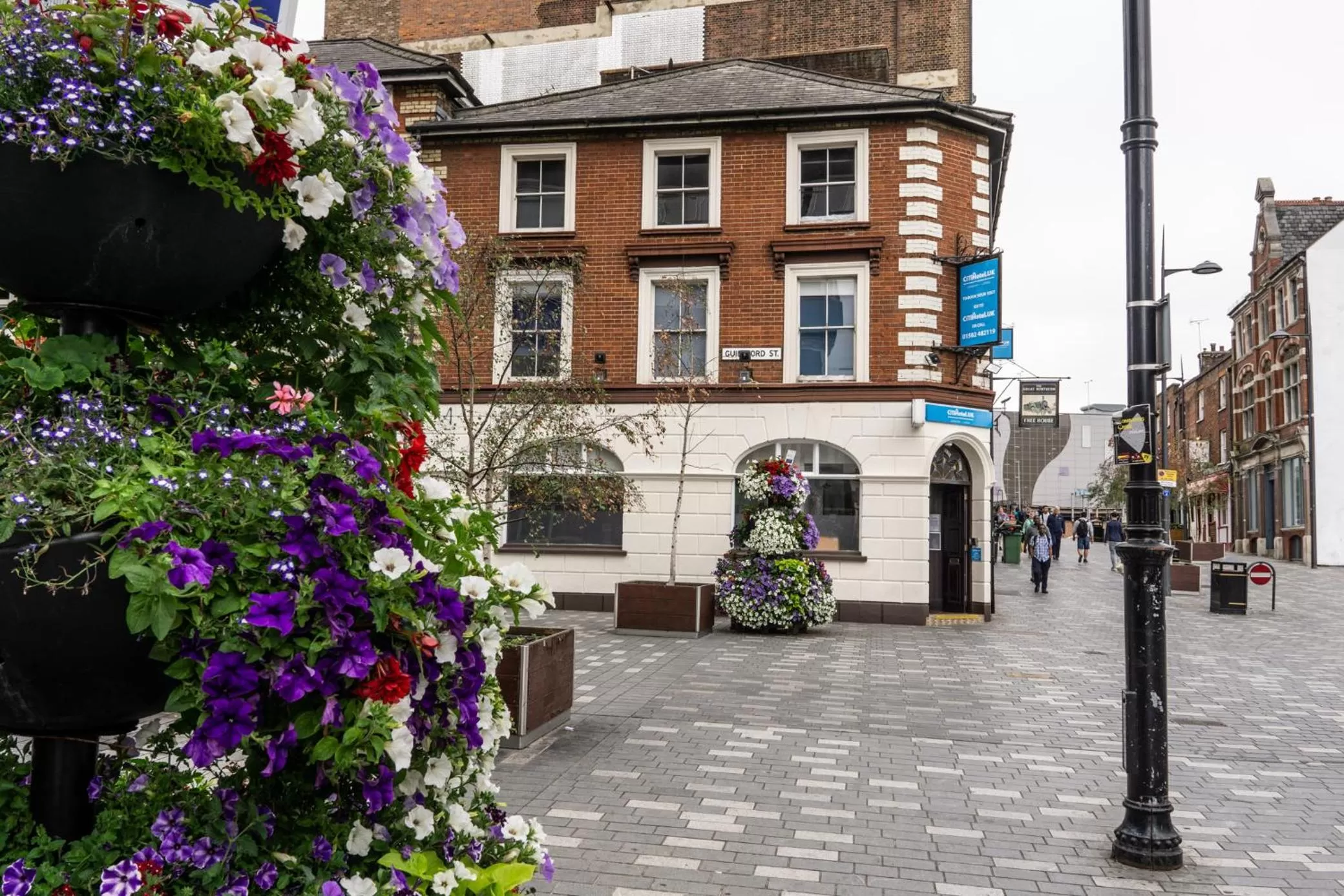 Property building in CiTi Hotel London Luton