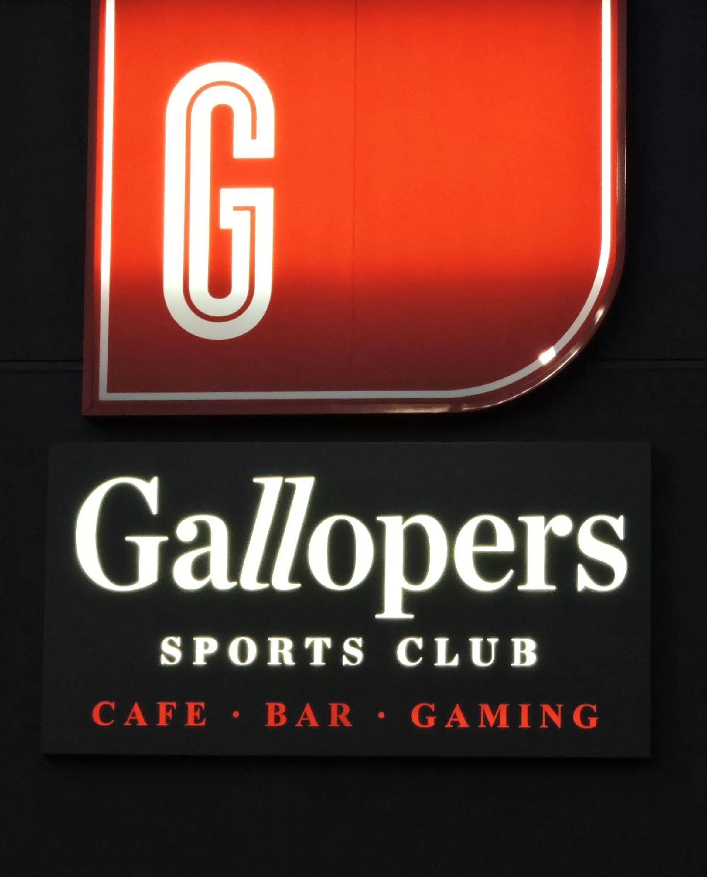 Restaurant/places to eat in Best Western Airport 85 Motel