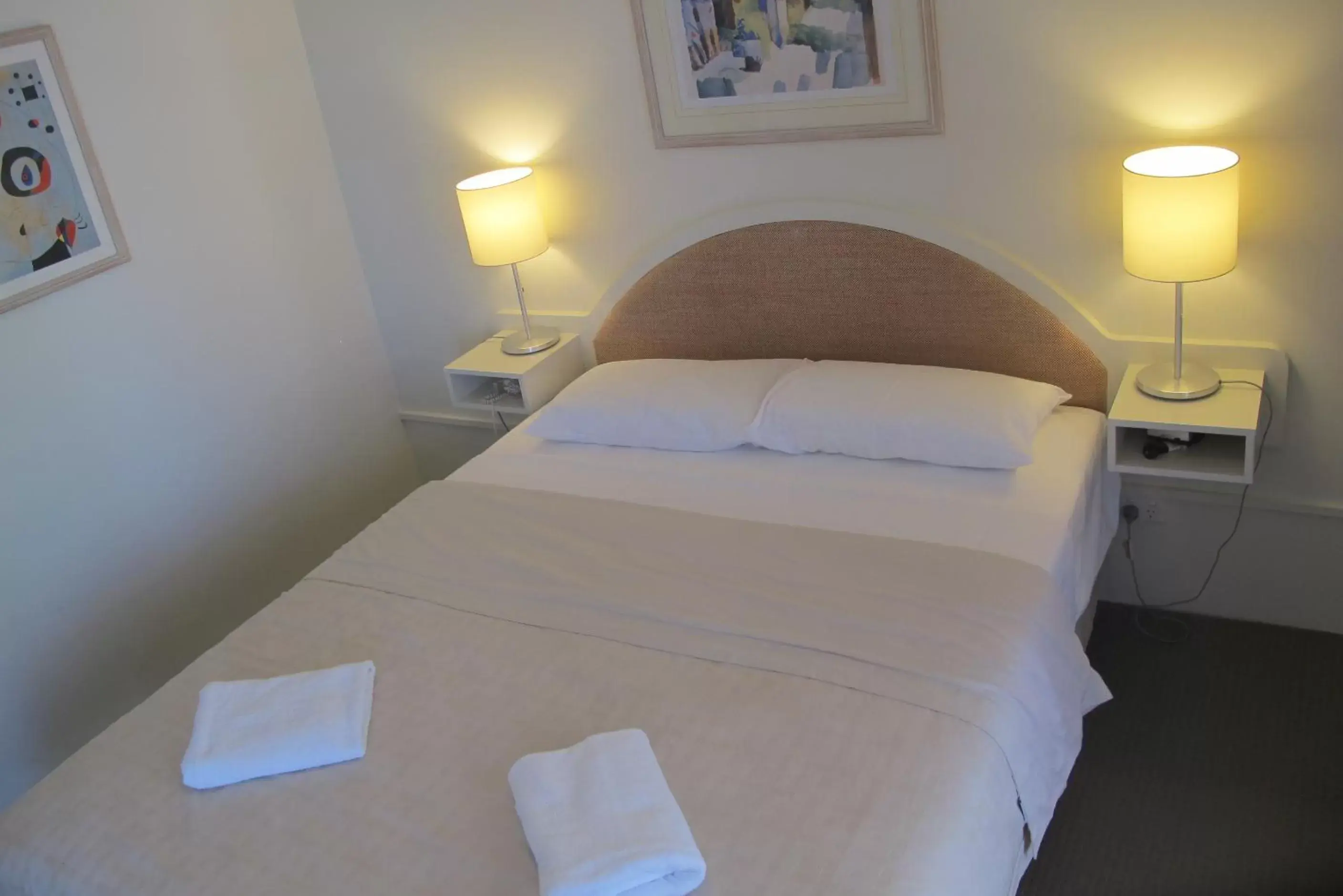 Bedroom, Bed in Spring Hill Mews Apartments Bedroom, Bed in Spring Hill Mews Apartments