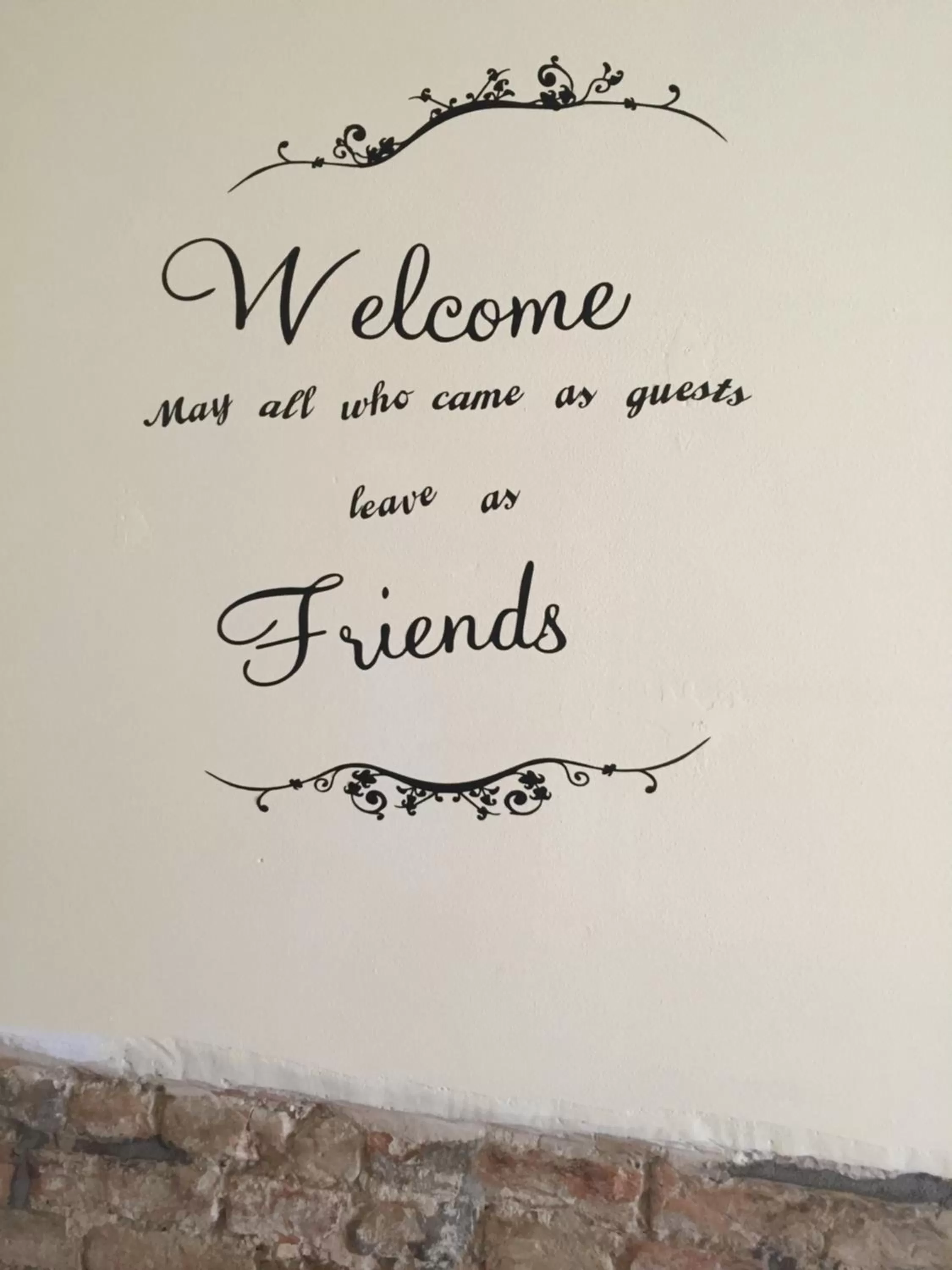 B&B Happiness in the Country