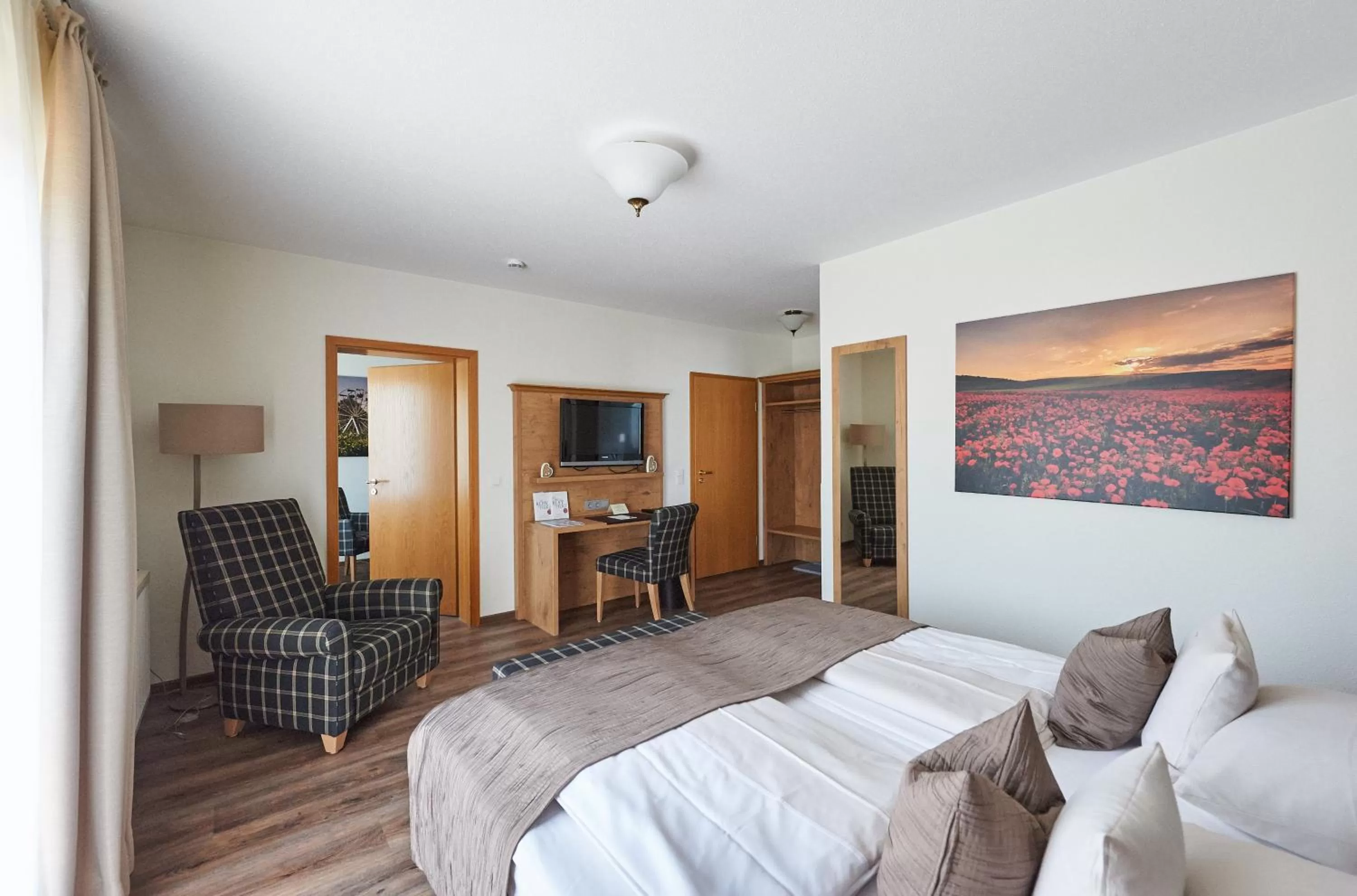 Photo of the whole room, Bed in Fetzers Landhotel