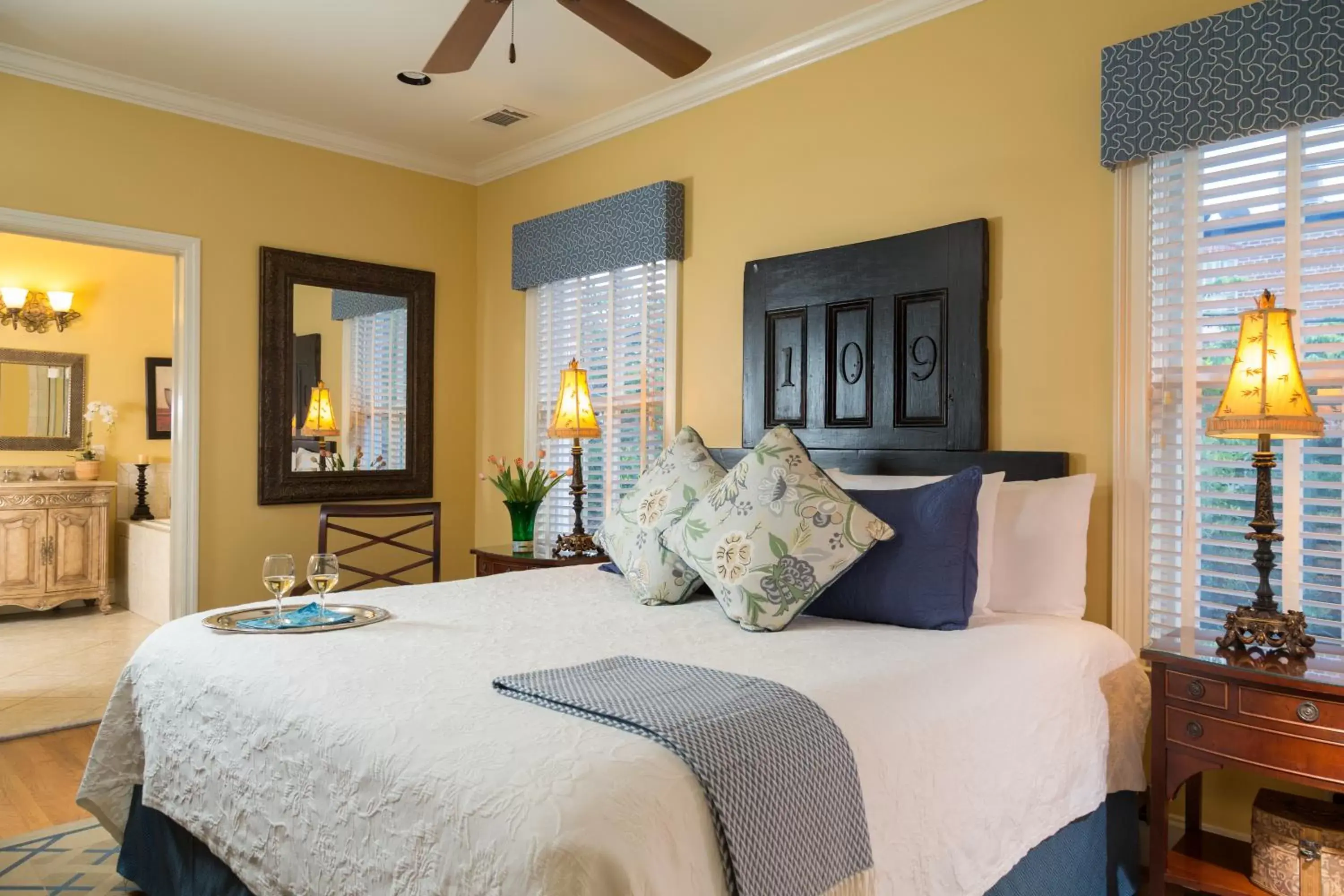 Deluxe King Suite - Pet Friendly in The Inn on West Liberty Deluxe King Suite - Pet Friendly in The Inn on West Liberty