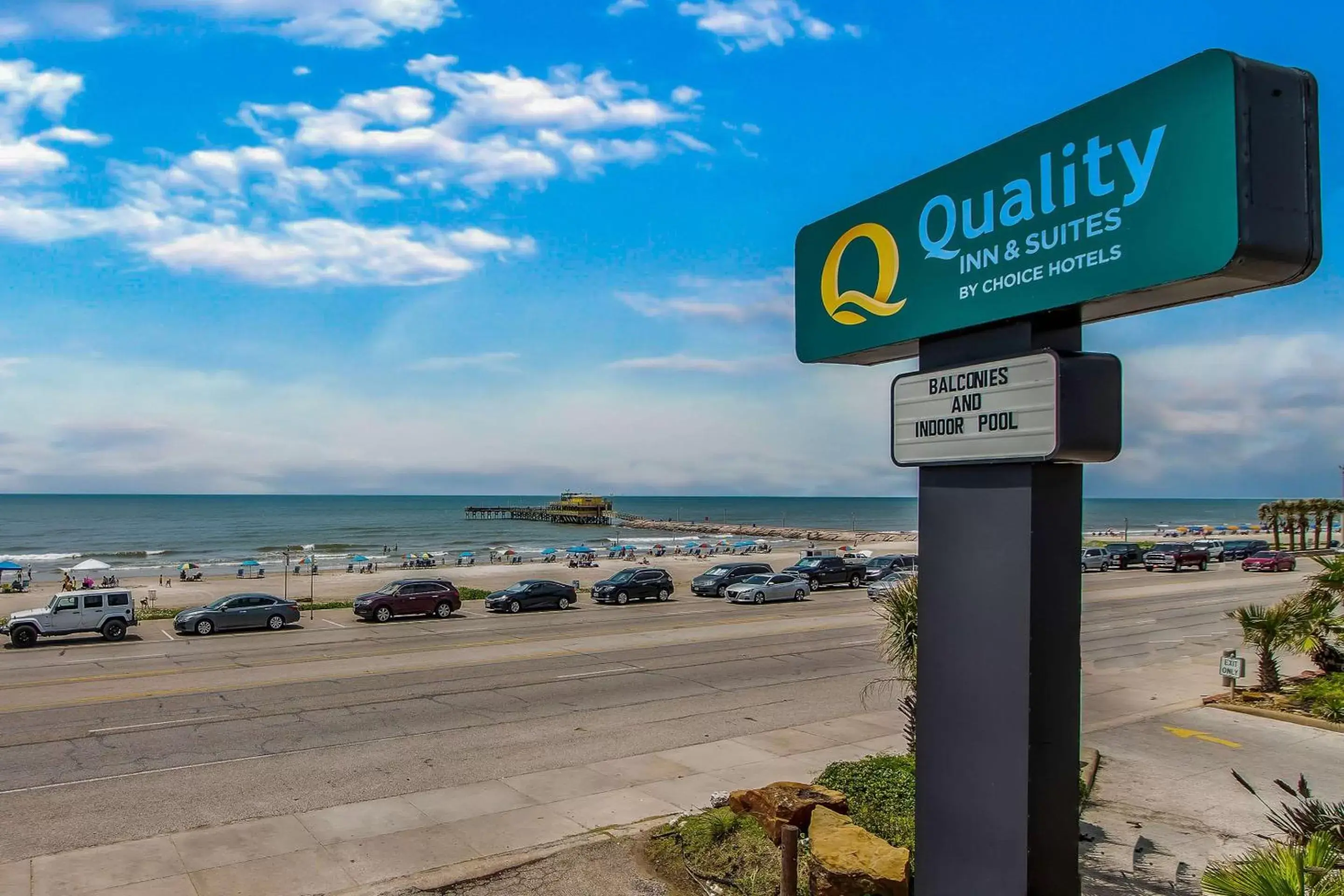Property building in Quality Inn & Suites Beachfront