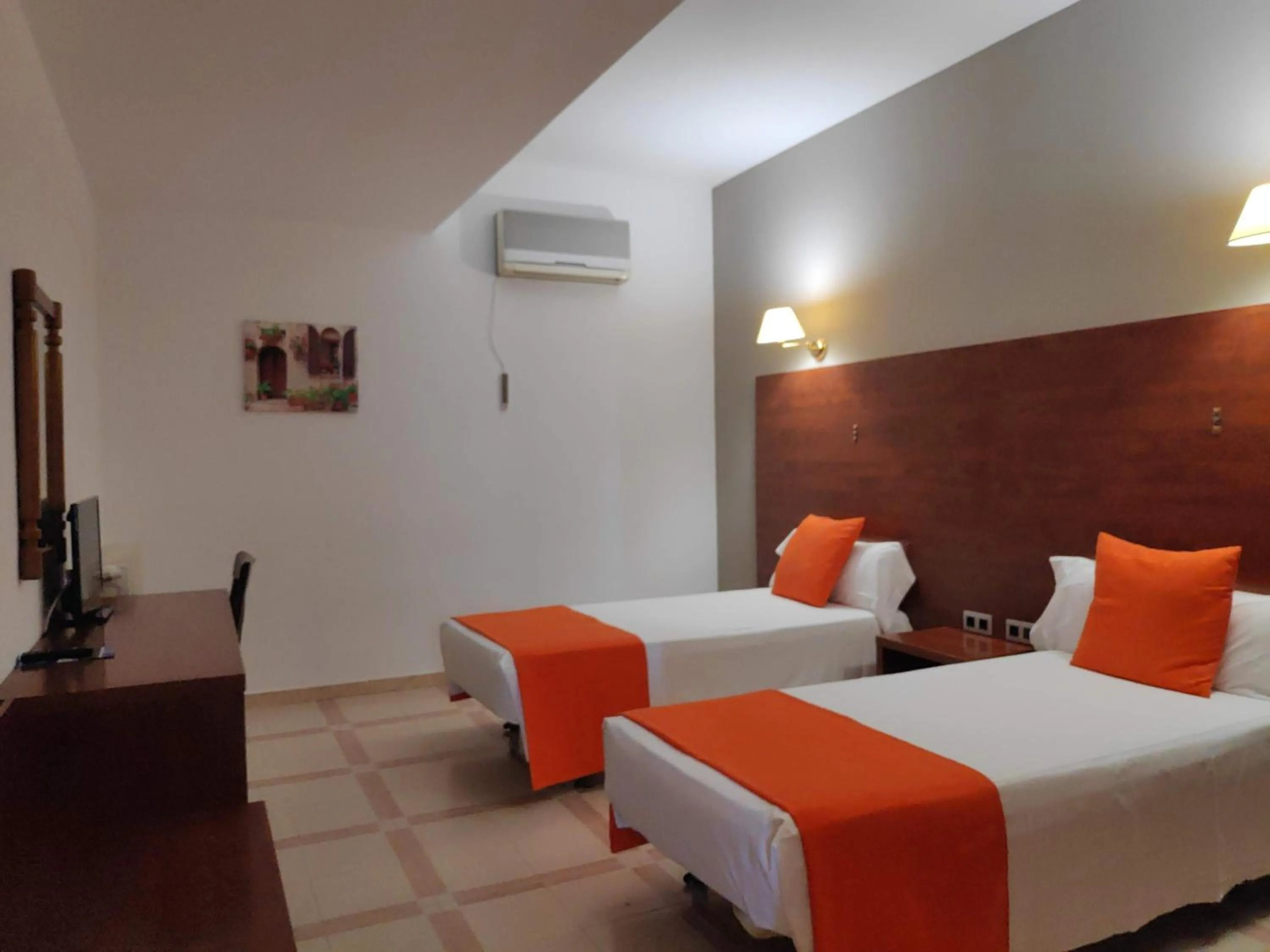 Photo of the whole room, Bed in Hotel Perú by Bossh! Hotels