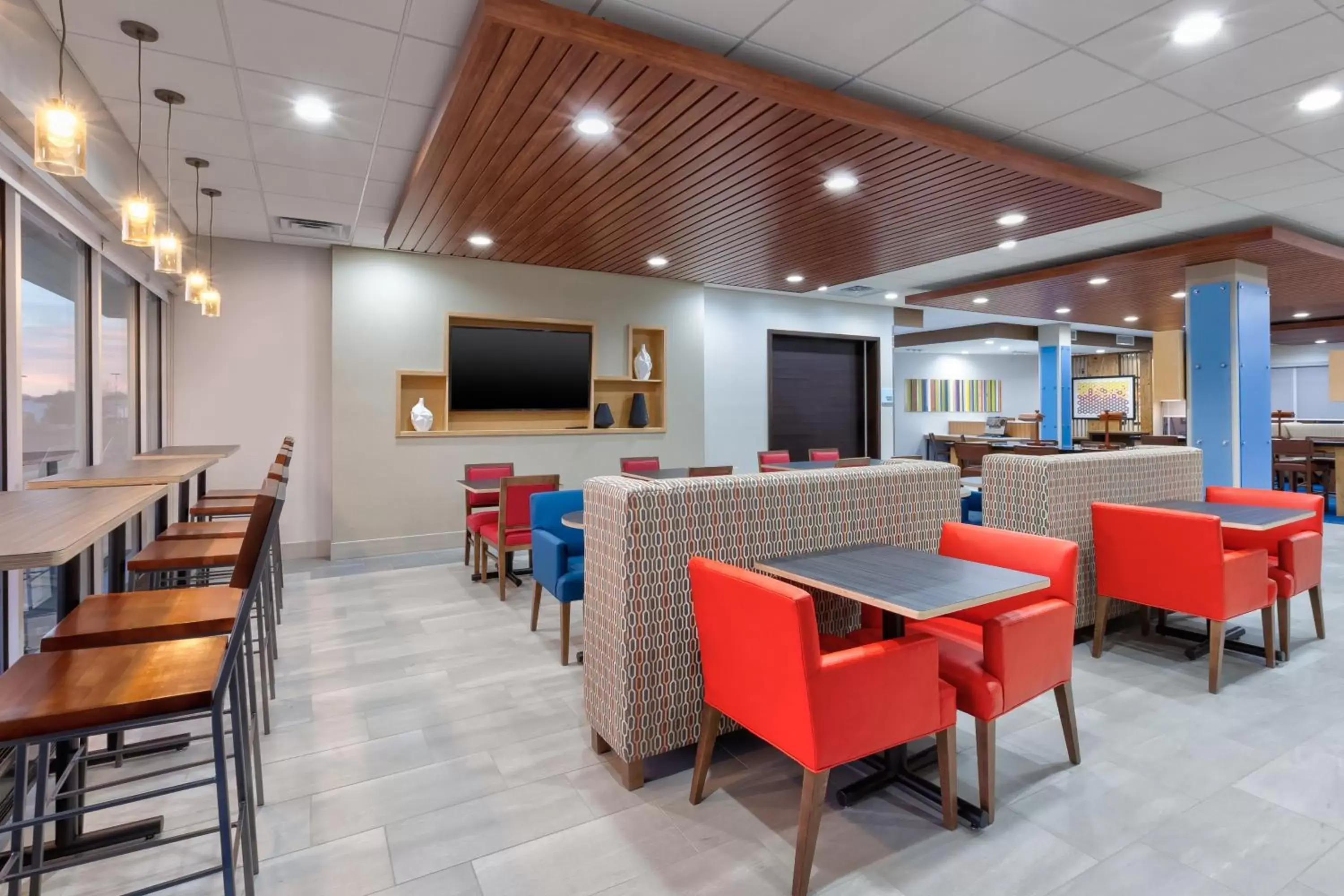 Breakfast, Restaurant/Places to Eat in Holiday Inn Express & Suites - Wooster, an IHG Hotel