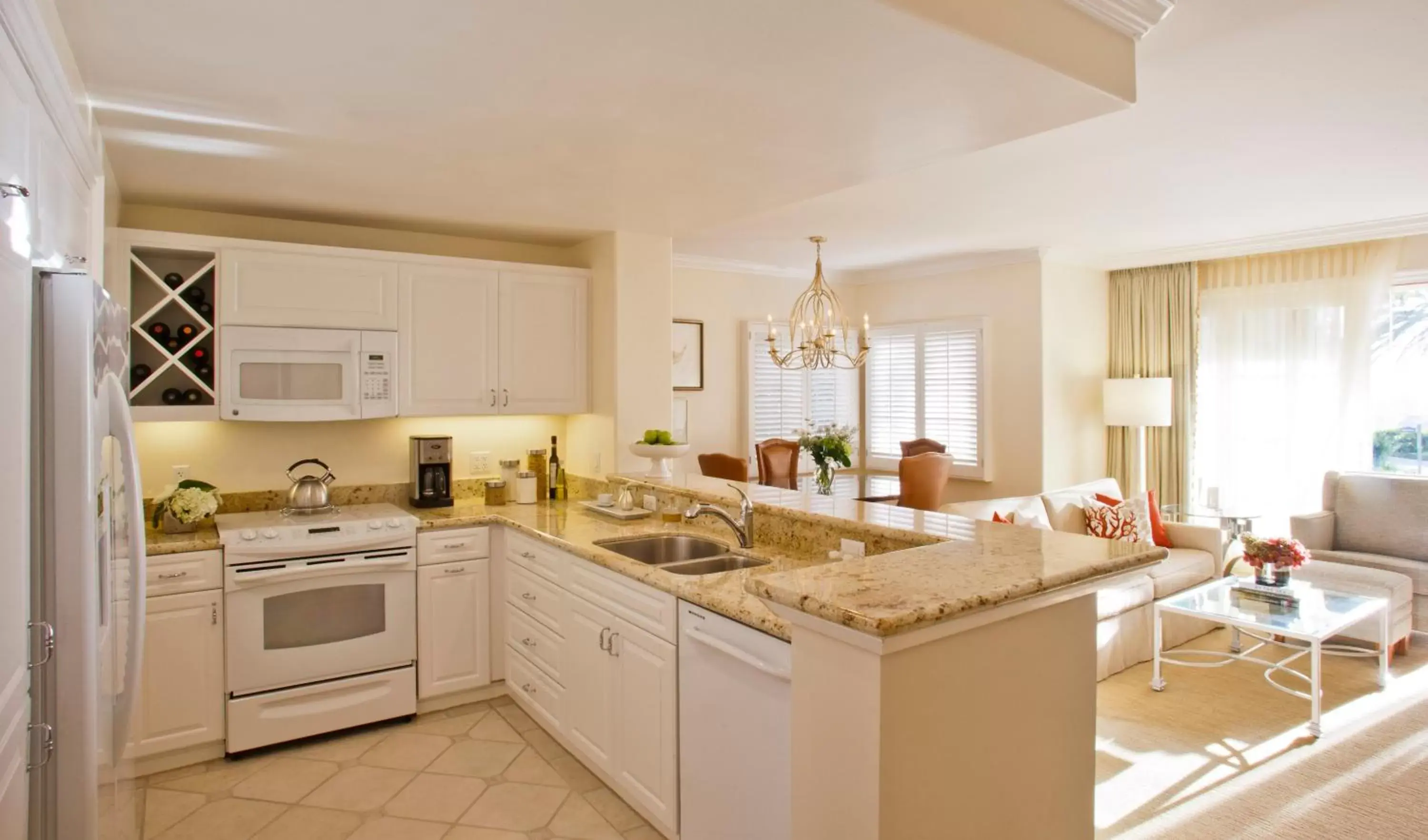 Kitchen or kitchenette, Kitchen/Kitchenette in Four Seasons Residence Club Aviara