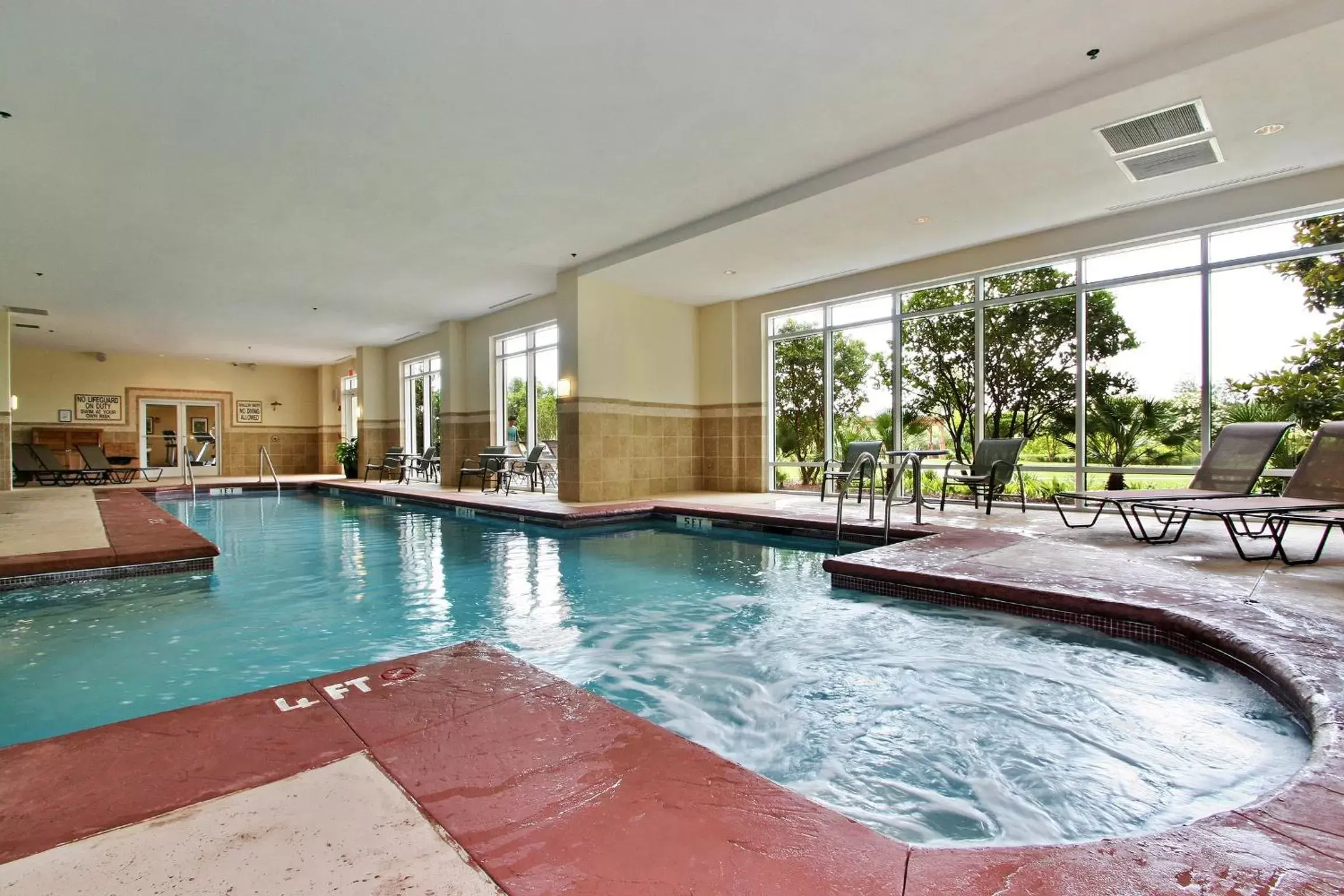 Swimming Pool in Marina Inn at Grande Dunes