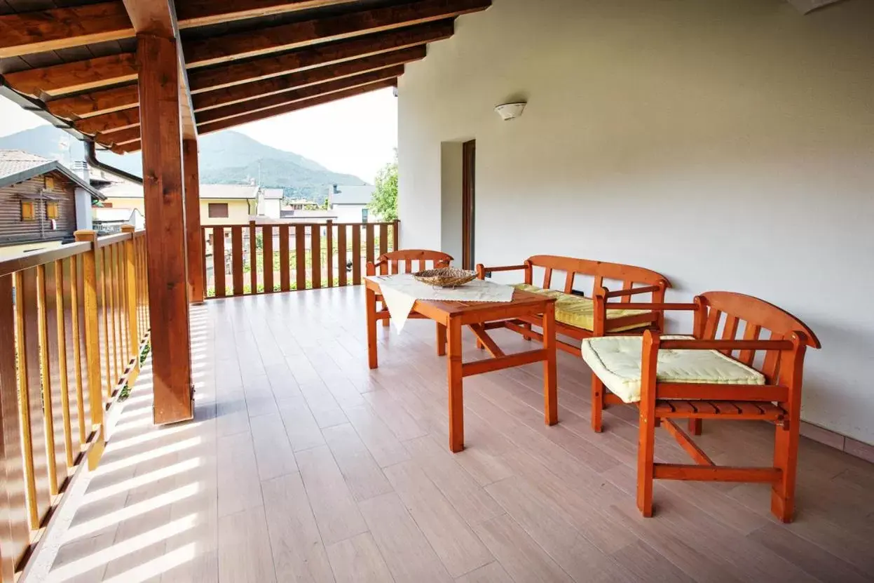 Apartment with Terrace in Albergo Diffuso Tolmezzo Apartment with Terrace in Albergo Diffuso Tolmezzo