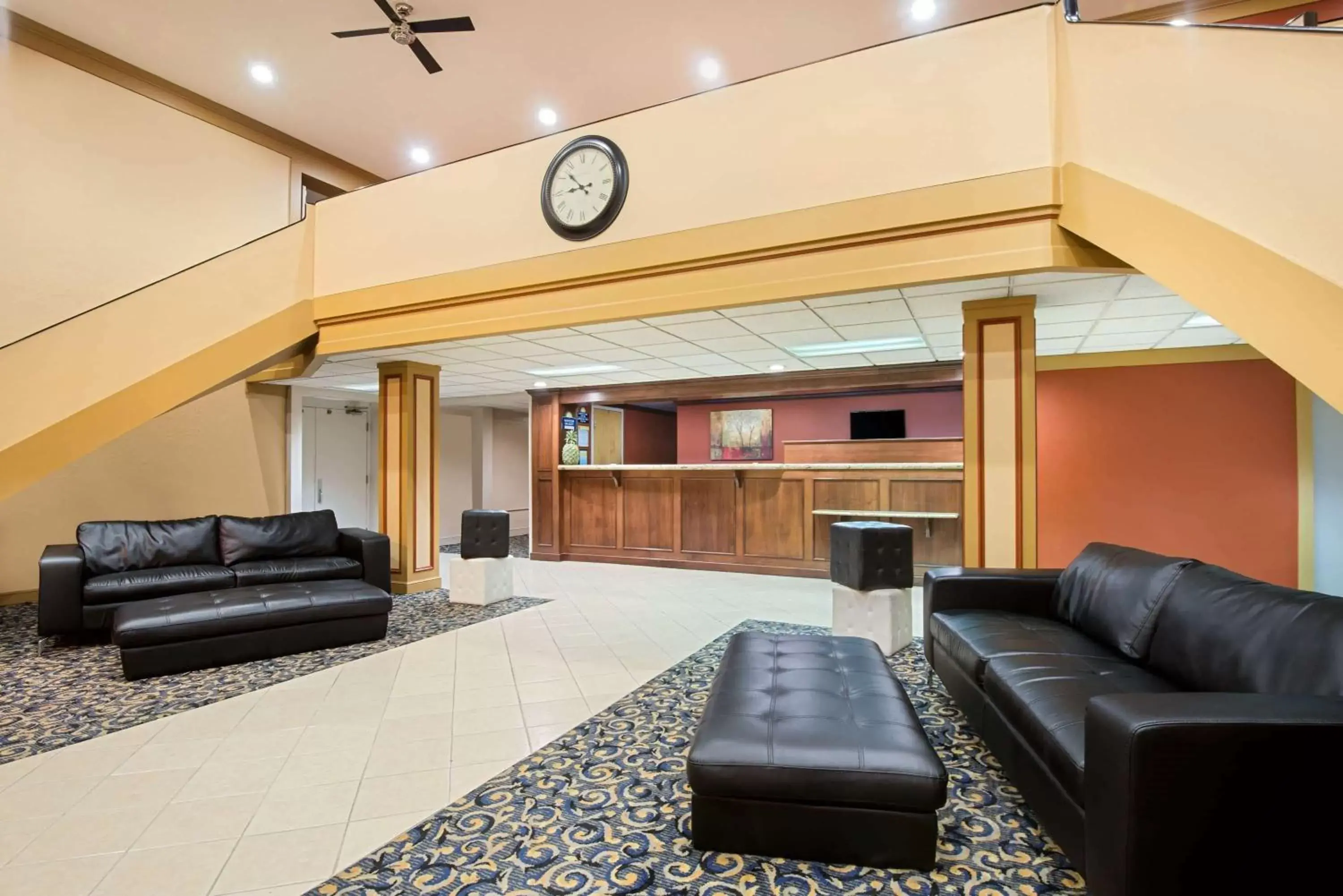Lobby or reception, Seating Area in Days Inn by Wyndham Fremont