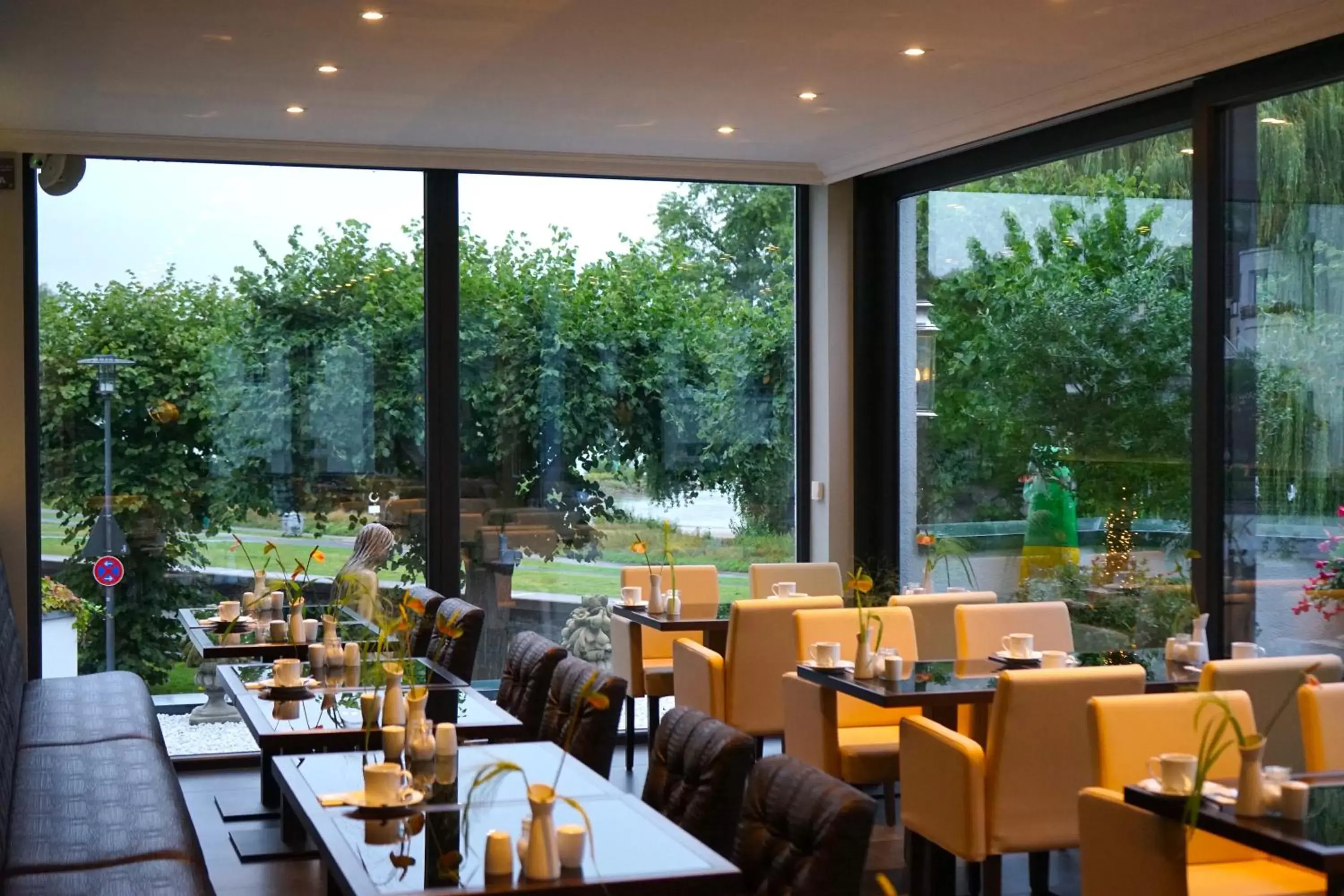 Food and drinks in Villahotel Rheinblick Food and drinks in Villahotel Rheinblick