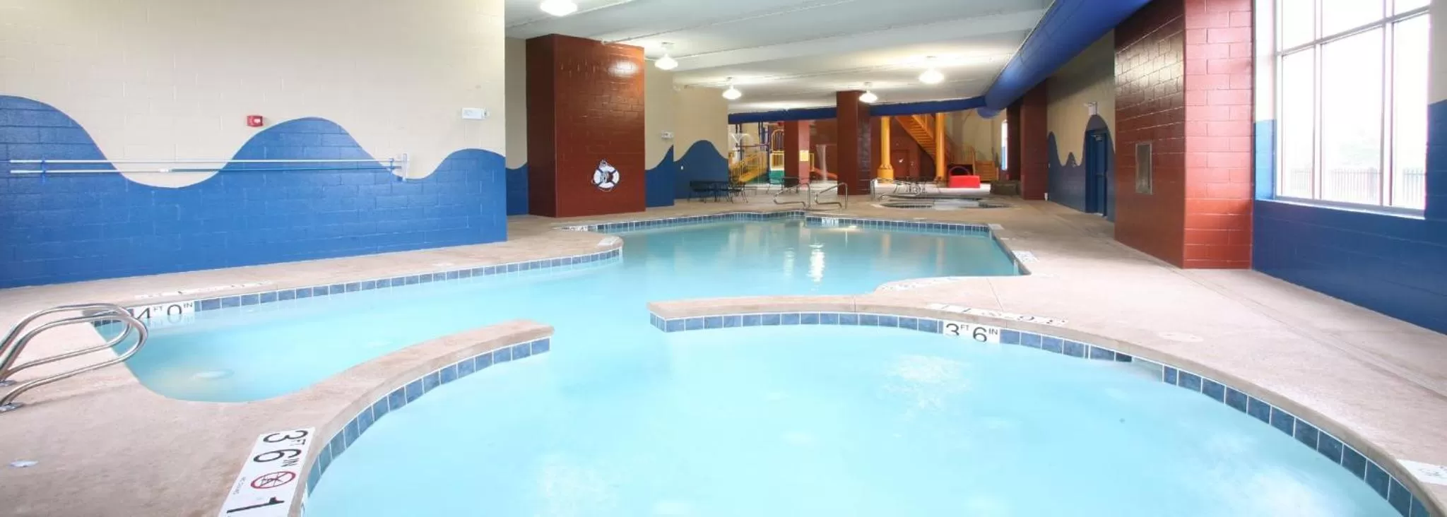 Swimming pool in Holiday Inn Omaha Downtown - Waterpark by IHG