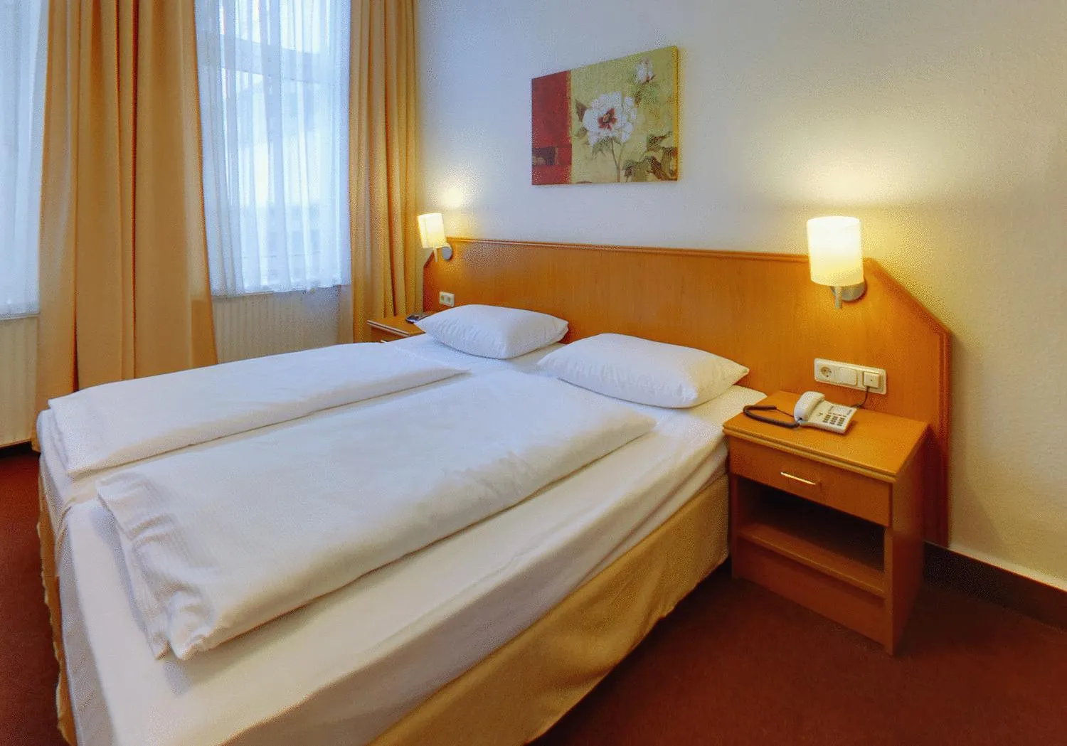 Double Room (1 Adult) in Hotel Residence am Hauptbahnhof