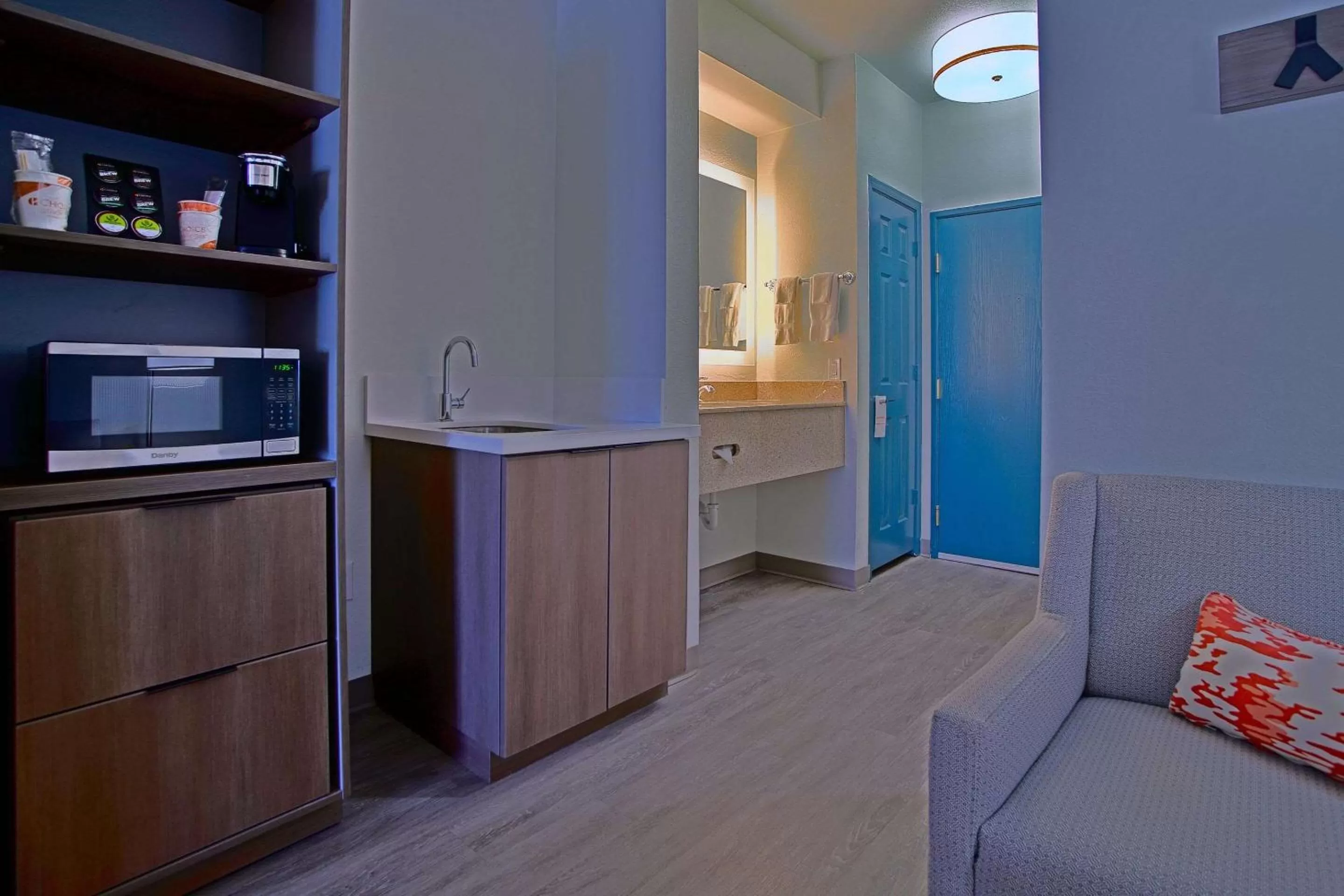 Bedroom in Comfort Inn & Suites Sierra Vista near Ft Huachuca