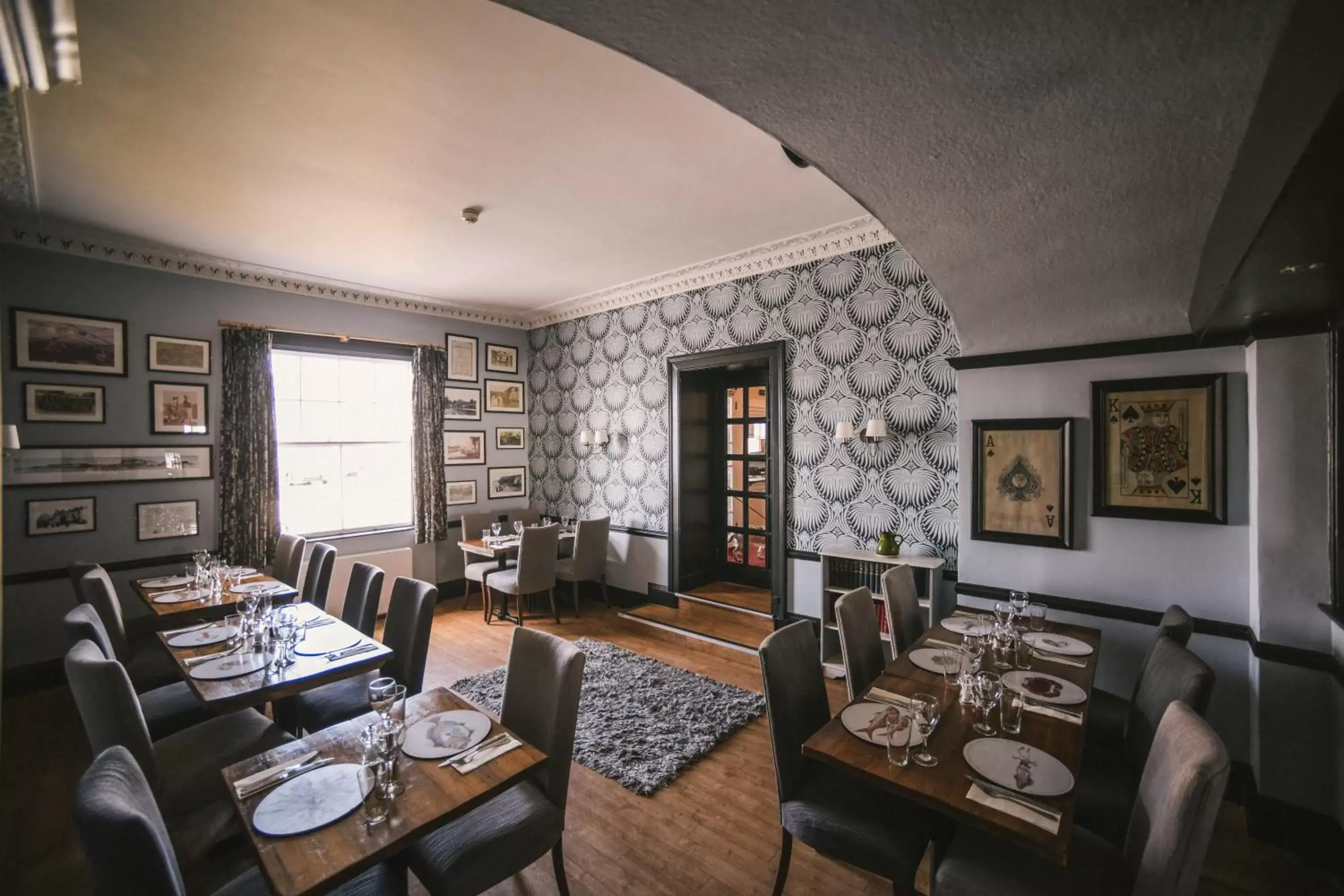 Dining area, Seating Area in Bedford Hotel