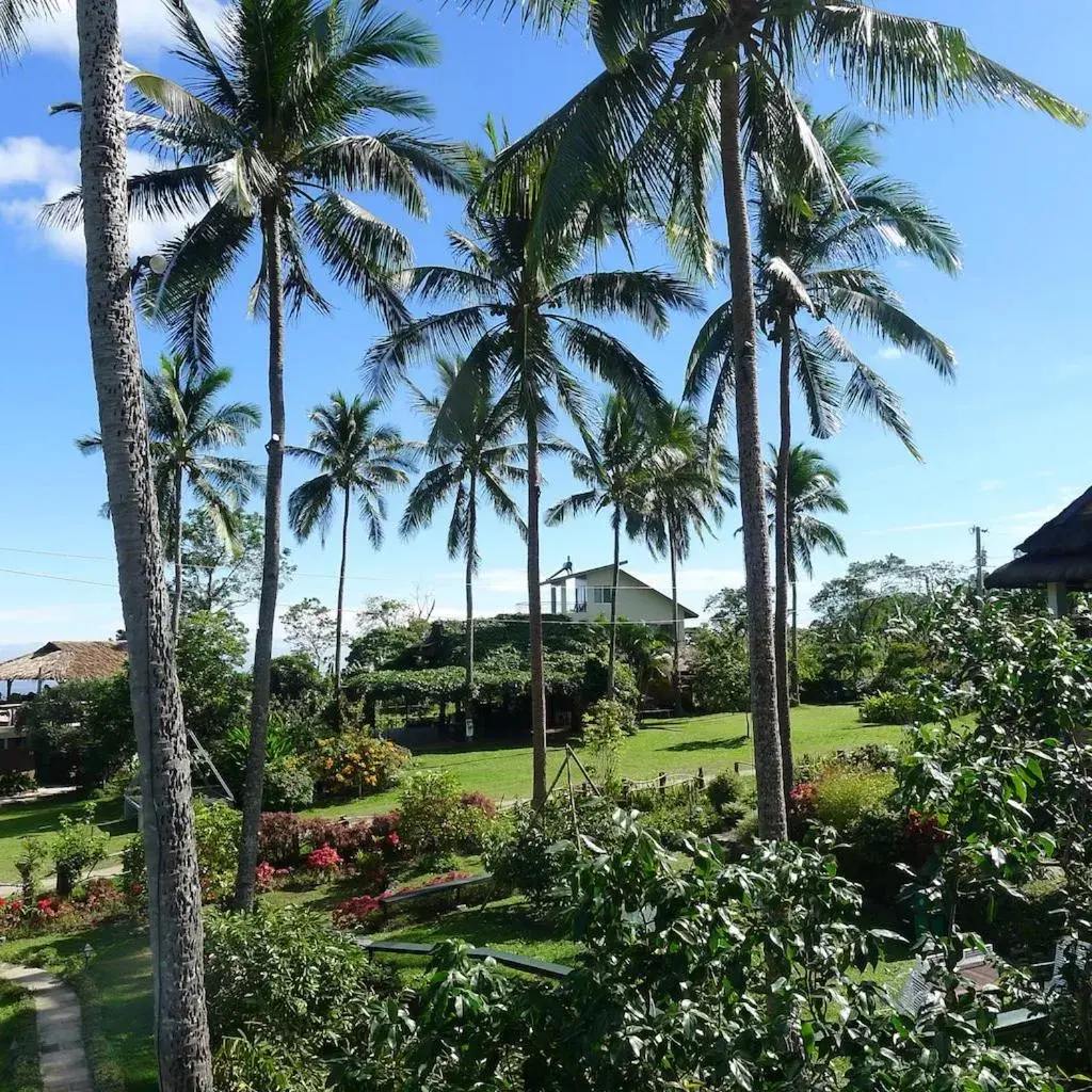 Garden in The Duyan House at Sinagtala Resort