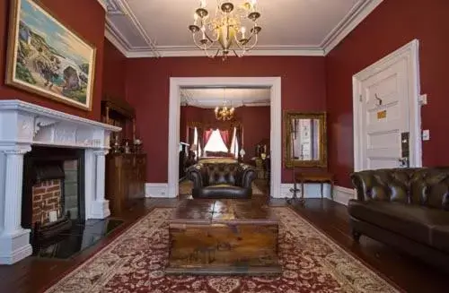 Seating Area in The Roses Heritage Inn