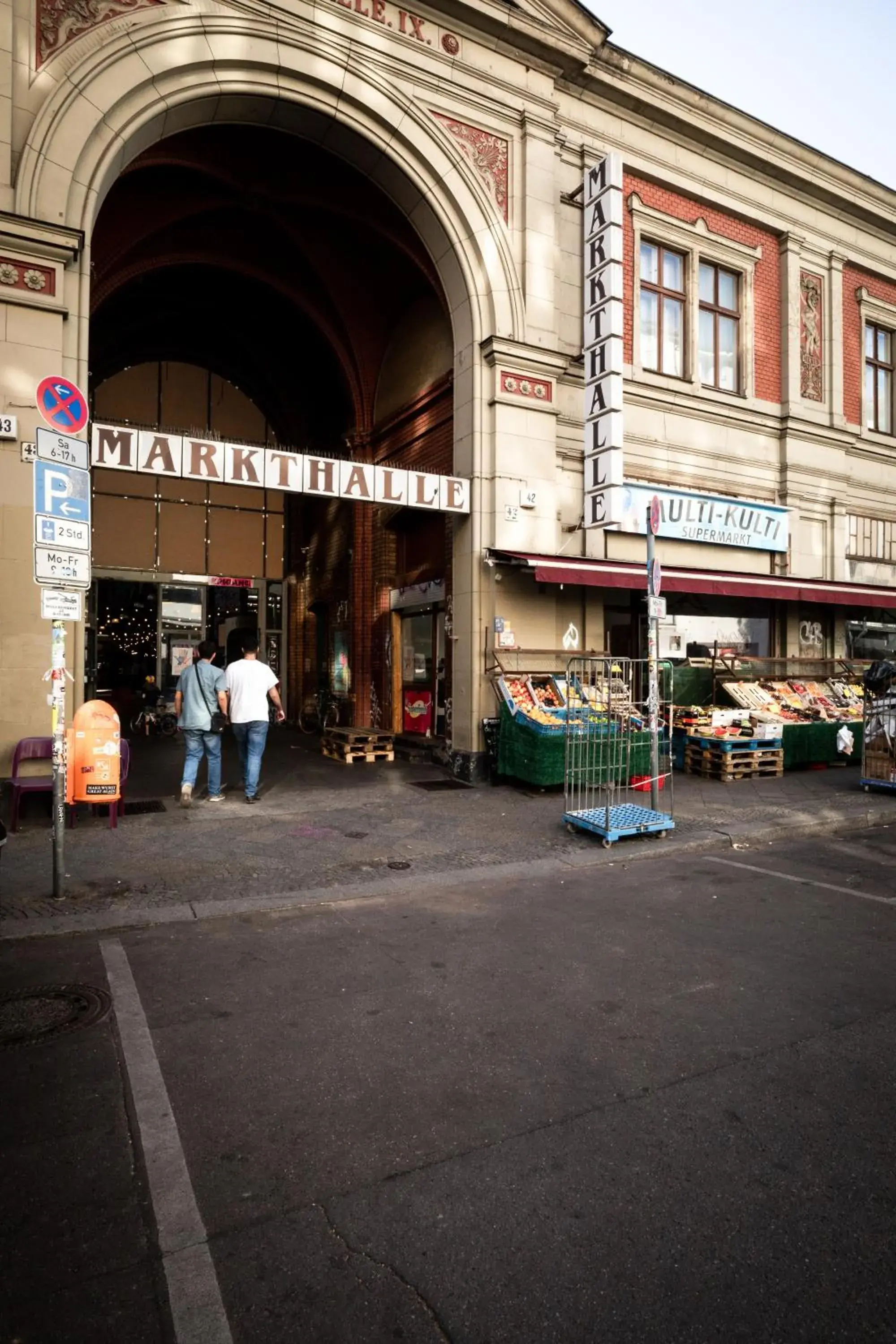 Neighbourhood in Orania.Berlin