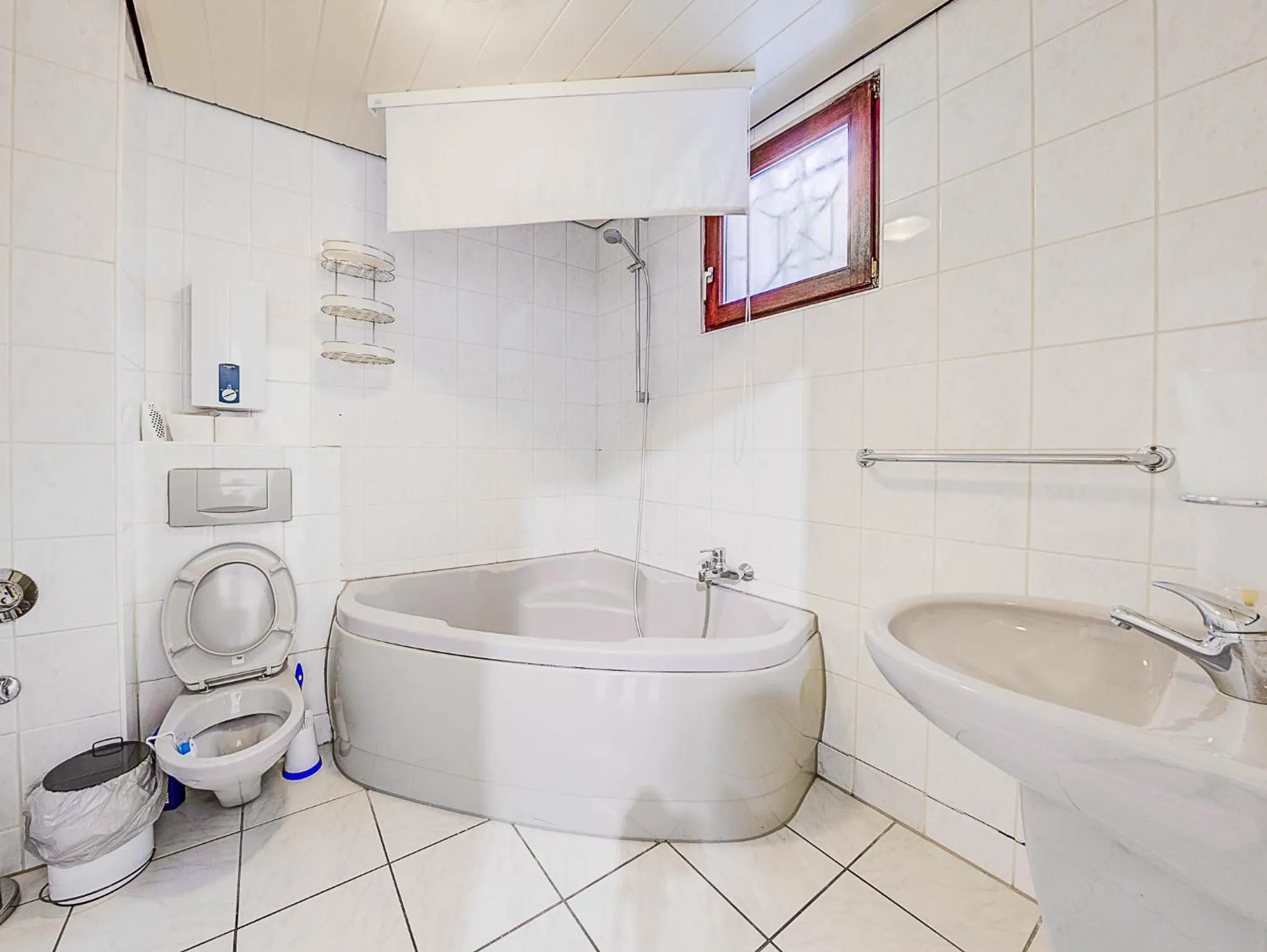 Bathroom in Gästehaus Eschbach