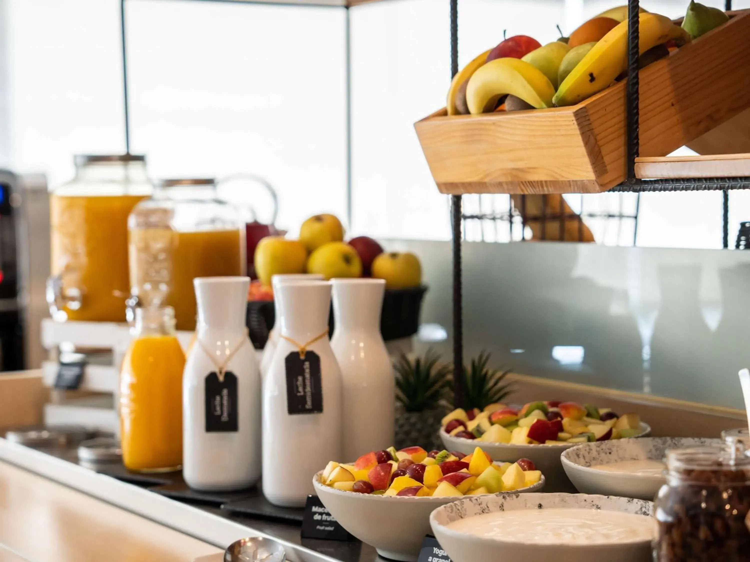 Breakfast, Food in Ibis Madrid Alcobendas