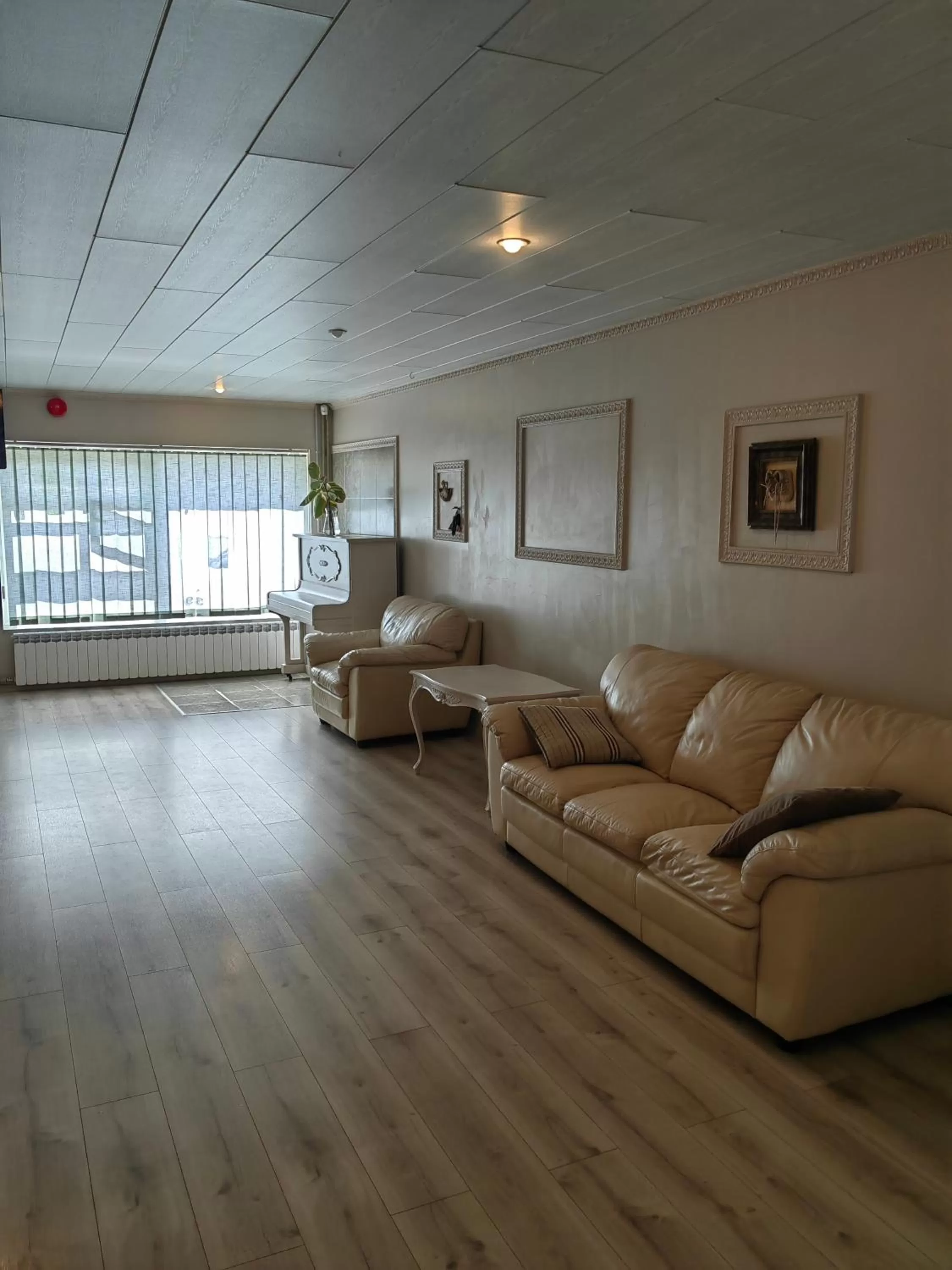 Meeting/conference room in Route House 39 Motel