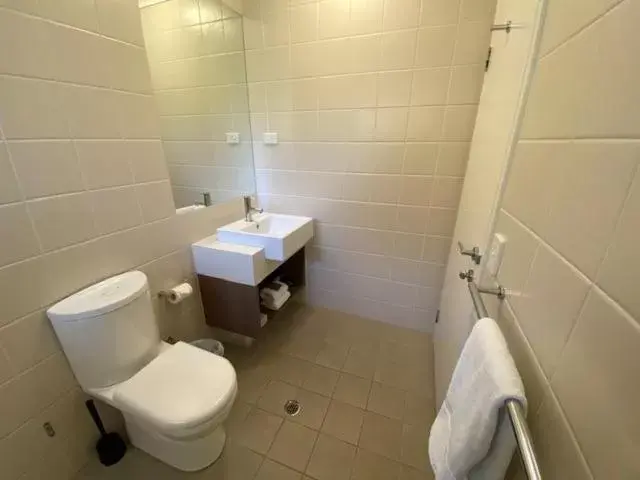 Bathroom in Darby Park Serviced Residences