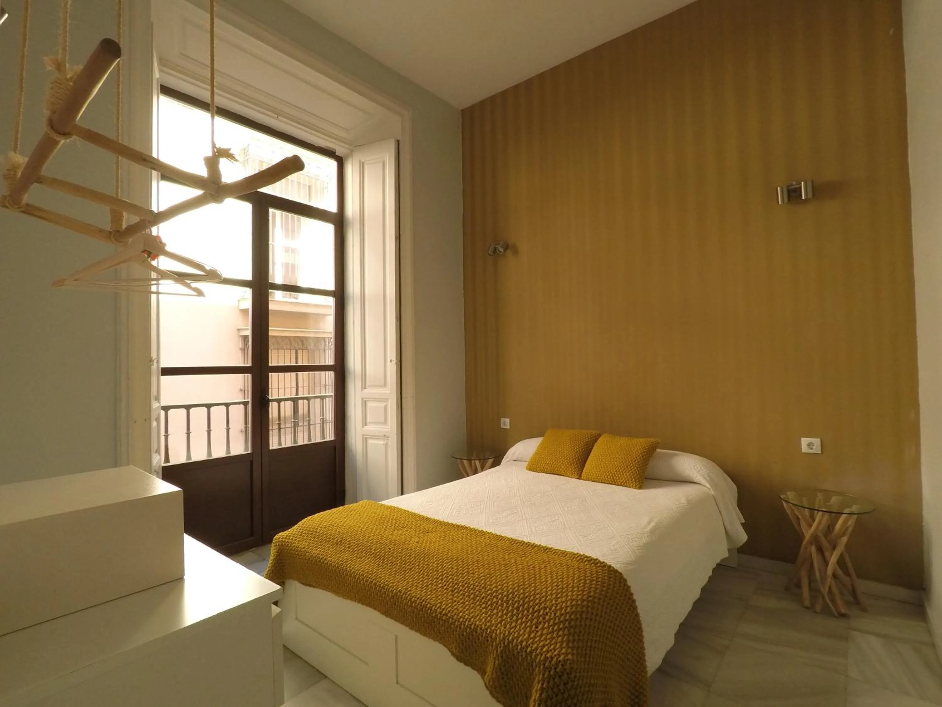 Bed in Oasis Backpackers' Hostel Palace Sevilla