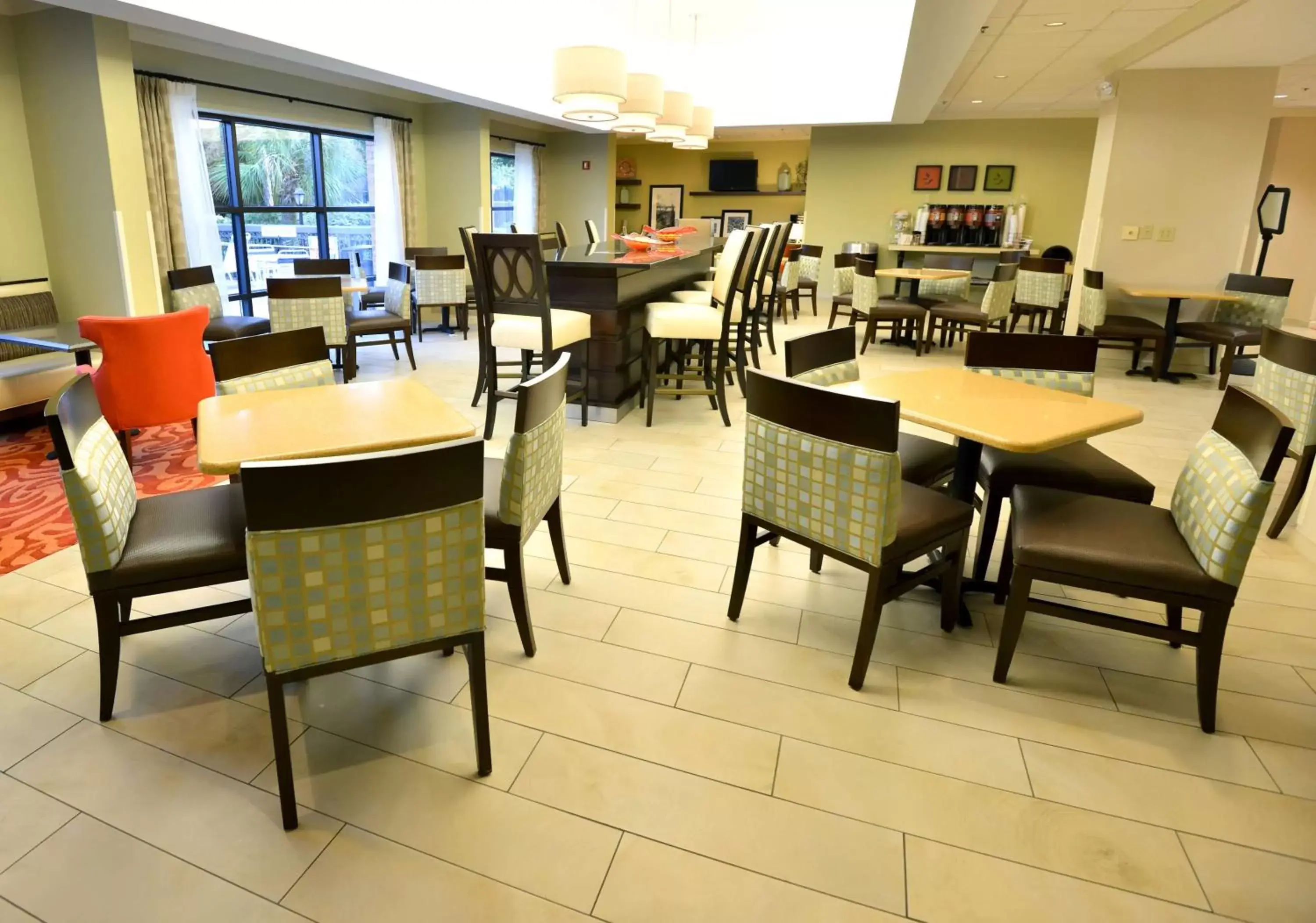 Dining area, Restaurant/Places to Eat in Hampton Inn Wilmington-Medical Park