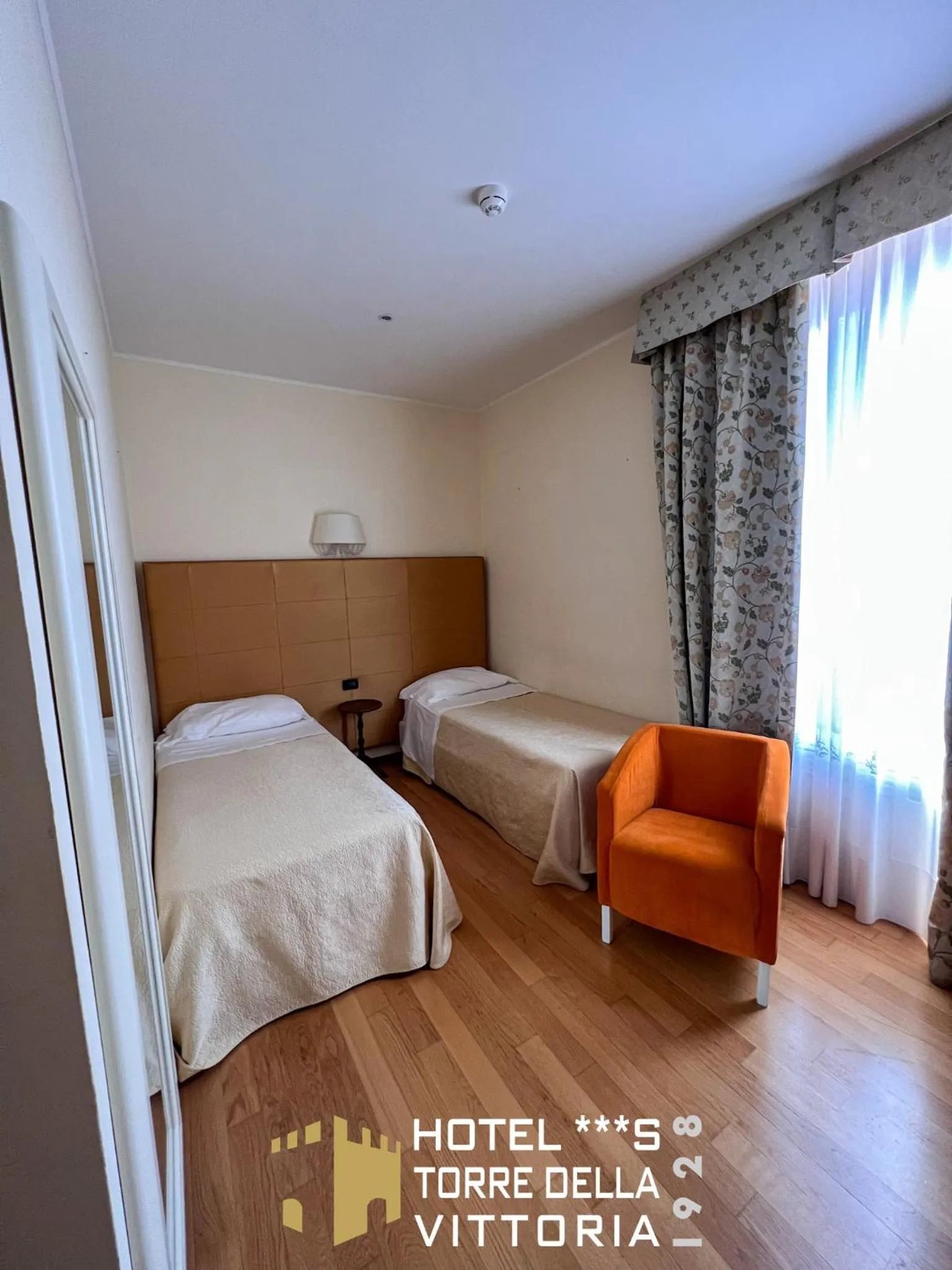 Bed in Panoramic Rooms Torre della Vittoria