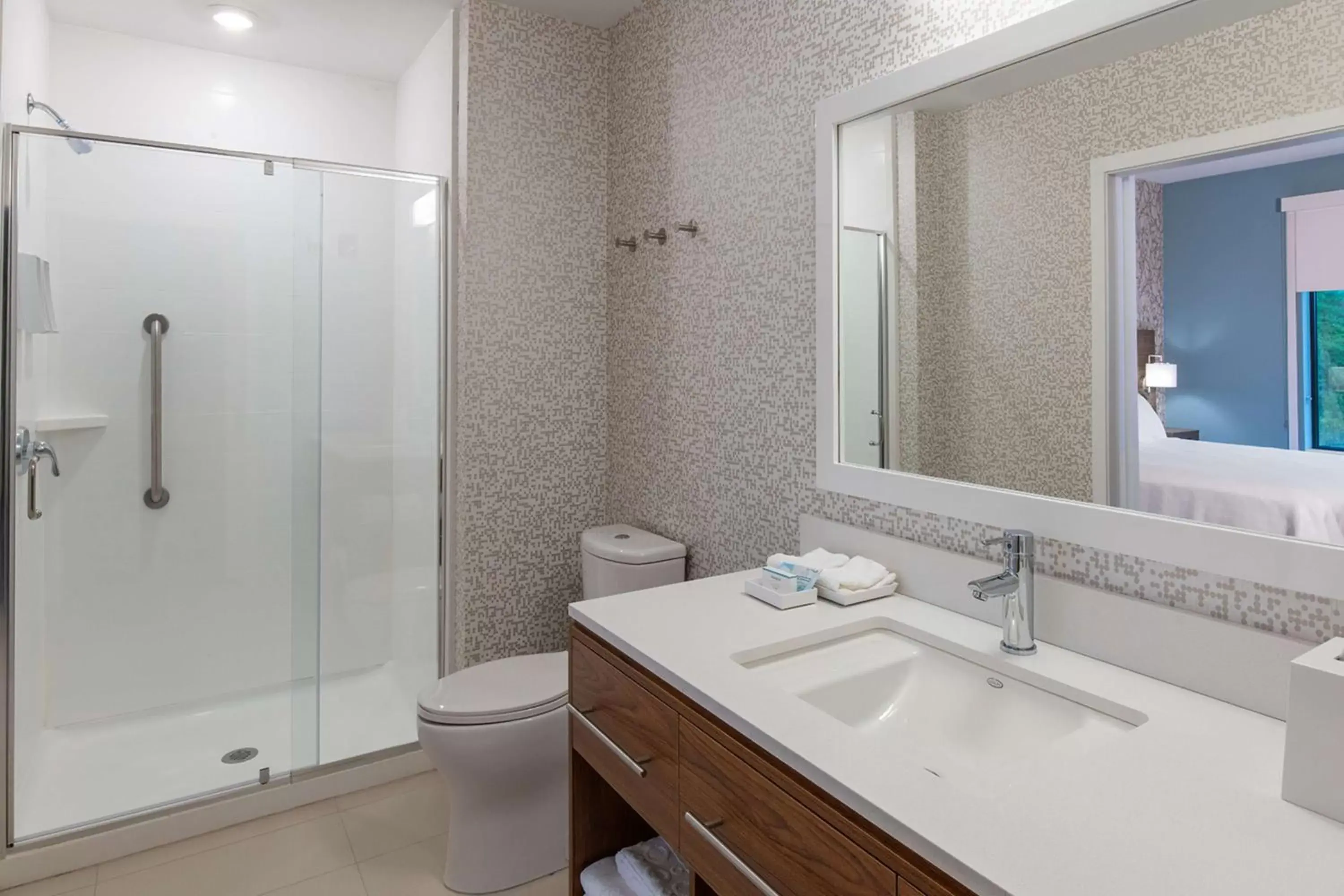 Bathroom in Home2 Suites By Hilton Raynham Taunton