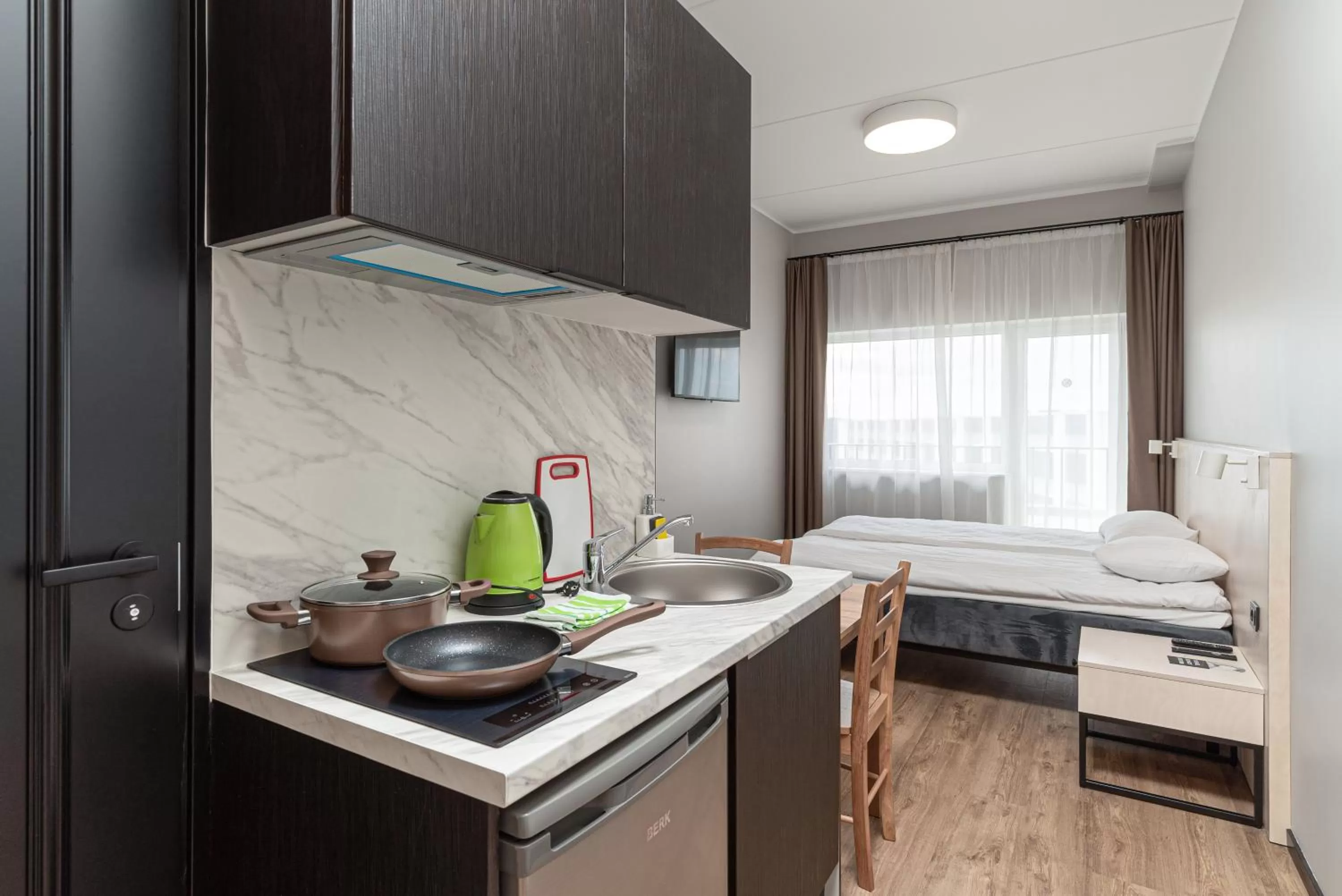 Kitchen or kitchenette, Bed in U11 Hotel & SPA