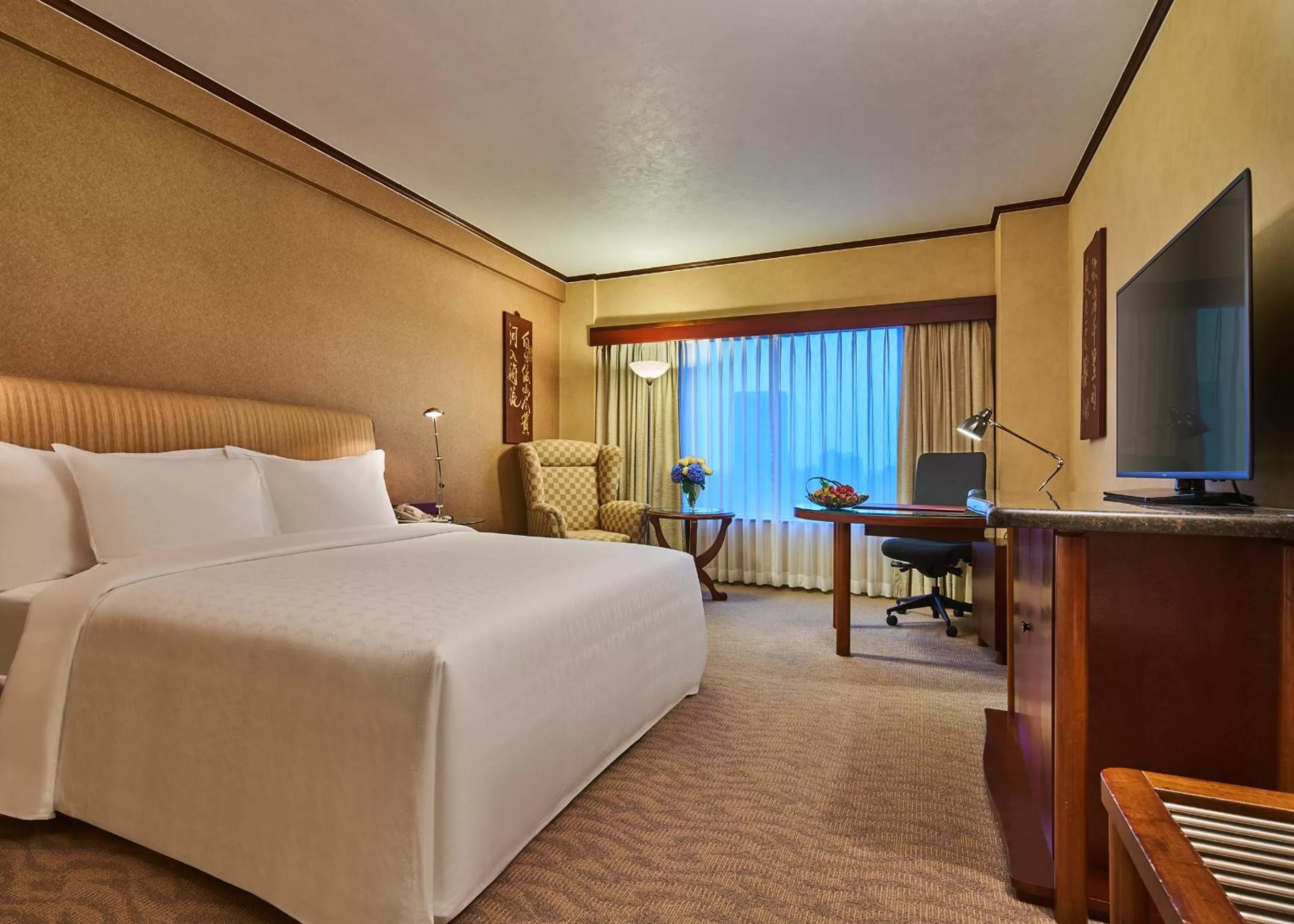 Photo of the whole room in Hongqiao Jin Jiang Hotel (Formerly Sheraton Shanghai Hongqiao Hotel)