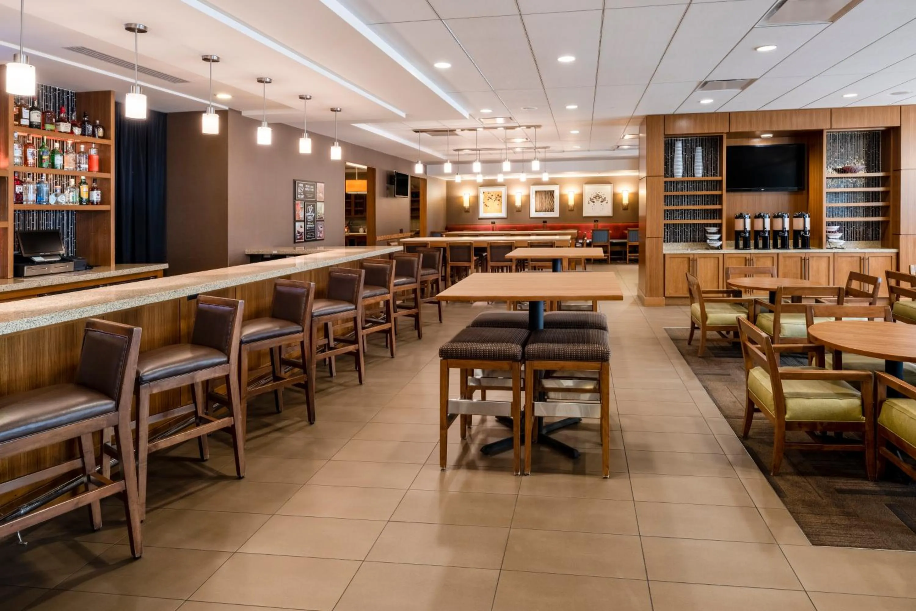 Restaurant/places to eat in Hyatt Place Austin Downtown