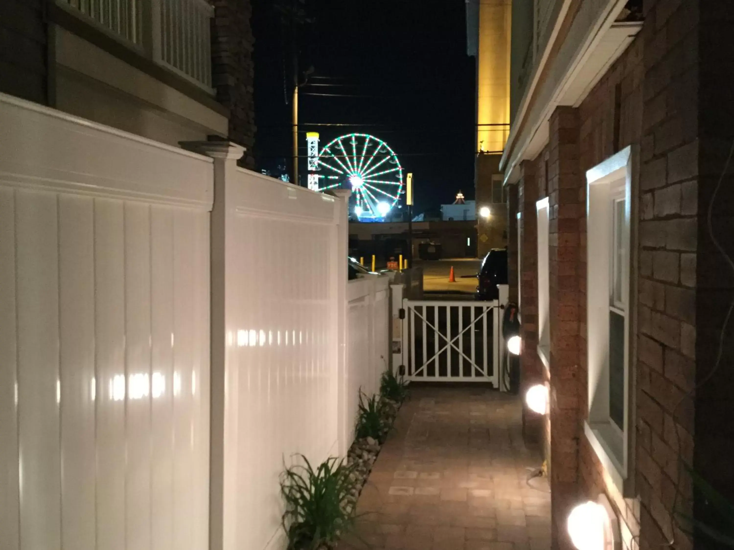 Night, Patio/Outdoor Area in Ocean Manor 1100 Inn