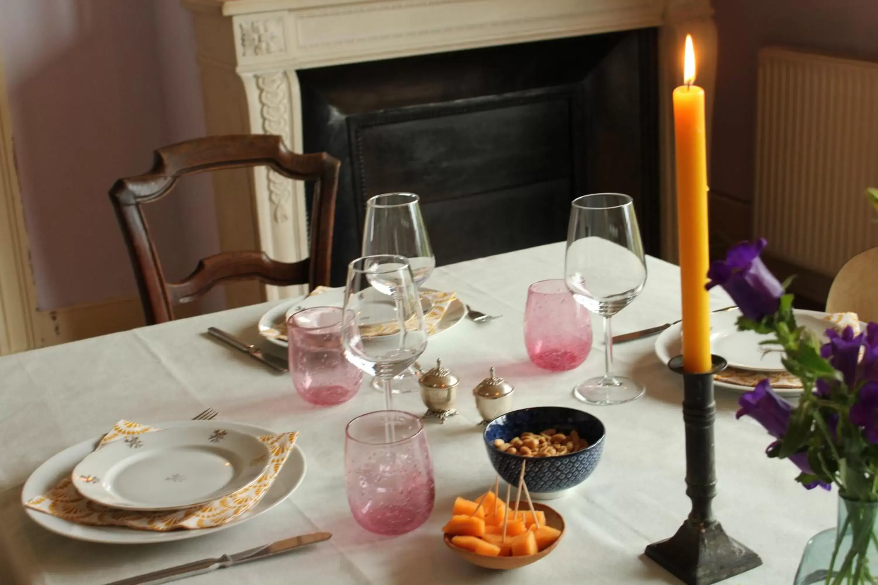 Dining area, Restaurant/Places to Eat in MaDamenFrance