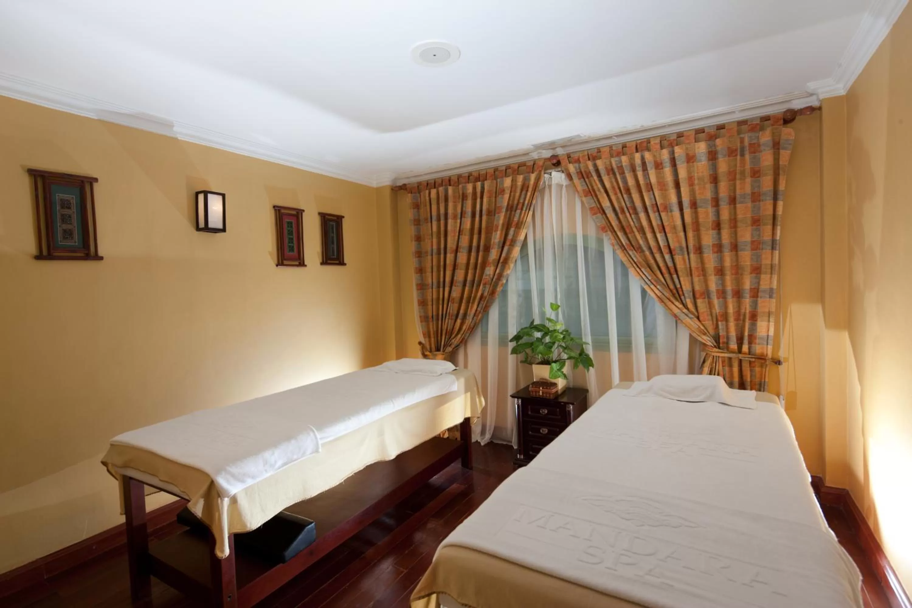 Massage, Bed in Hai Phong Harbour View Hotel