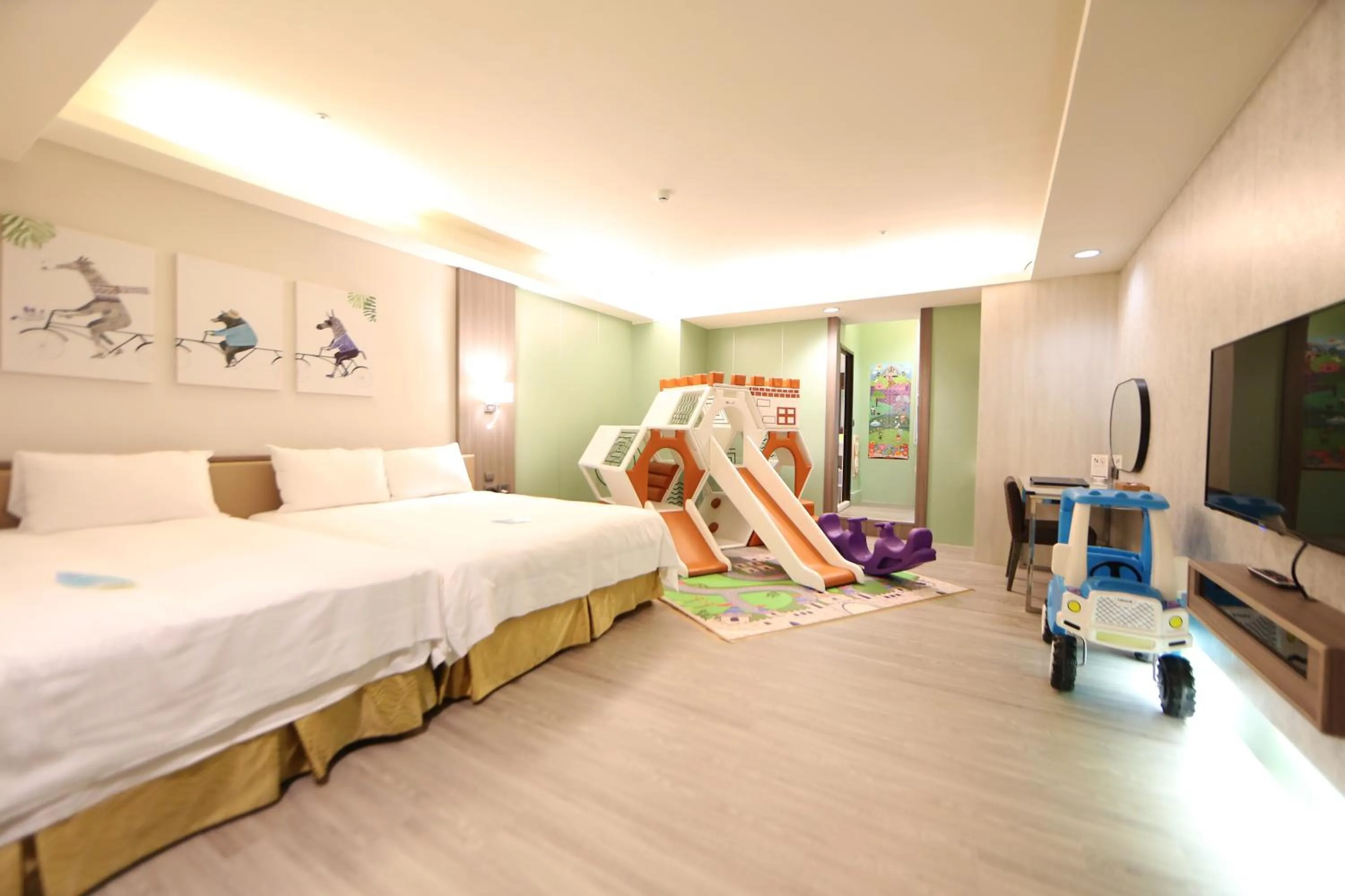 Bed in Grand Earl Hotel