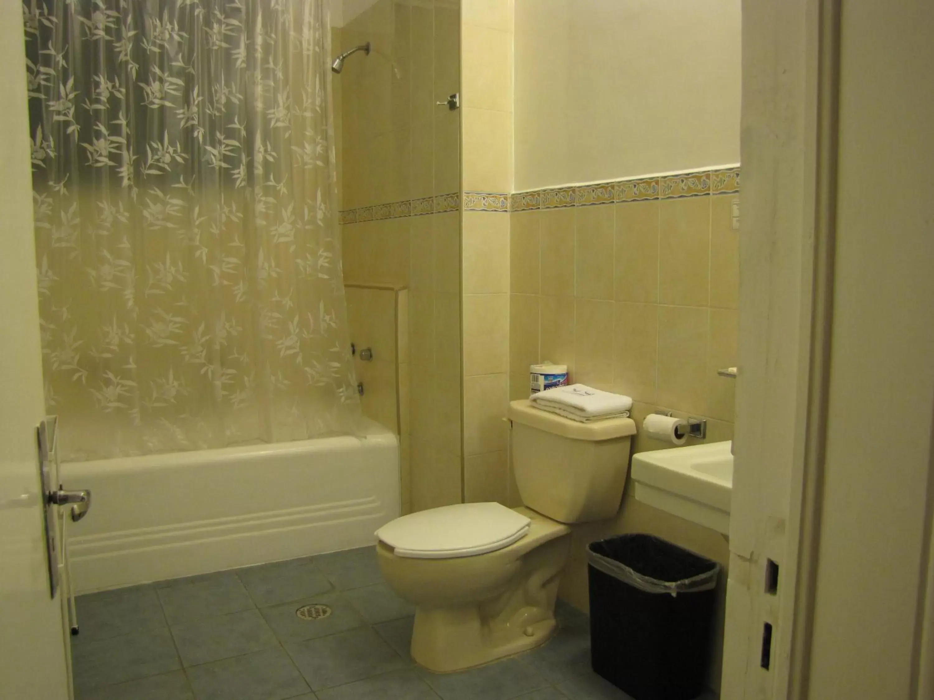 Bathroom in Hotel Casa Gonzalez