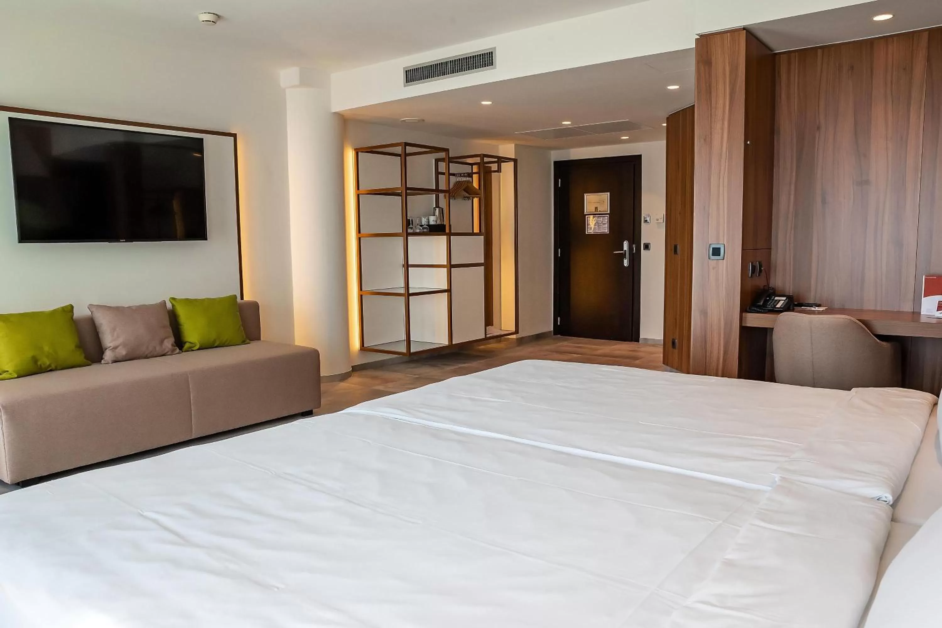 Bed in Austria Trend Hotel Ljubljana